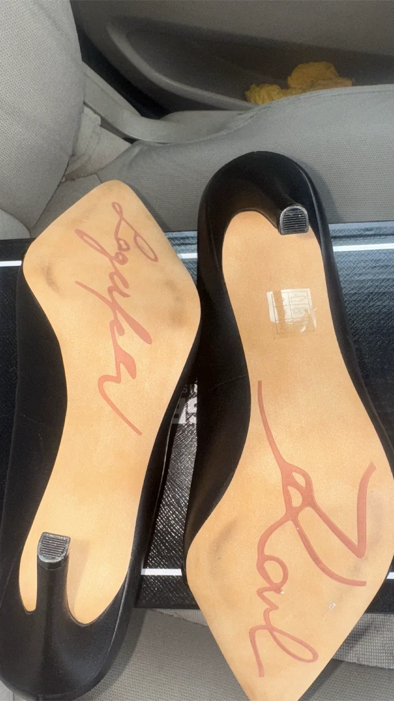 Karl Lagerfeld Black Heels image indicator(4)