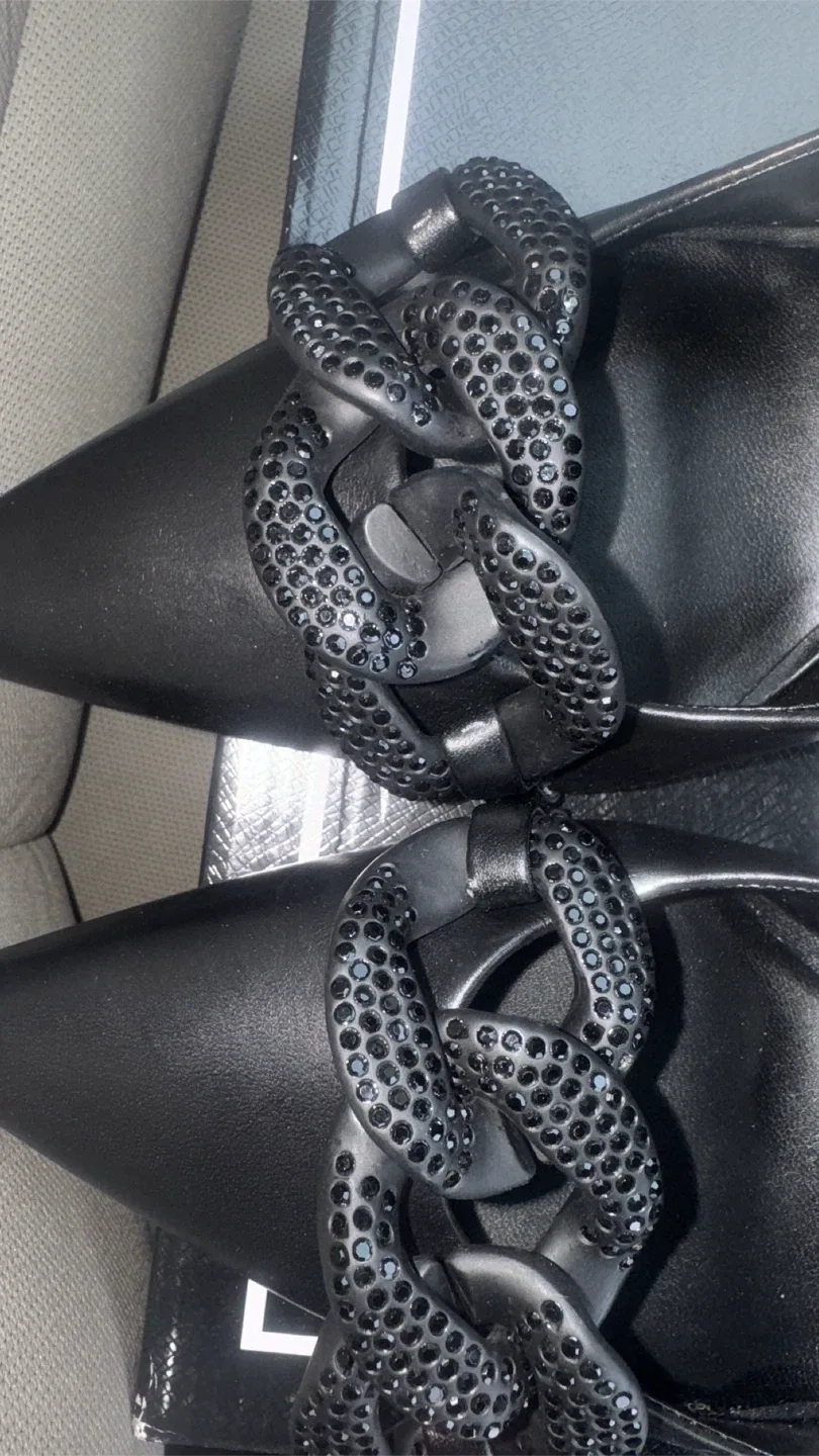 Karl Lagerfeld Black Heels image indicator(7)