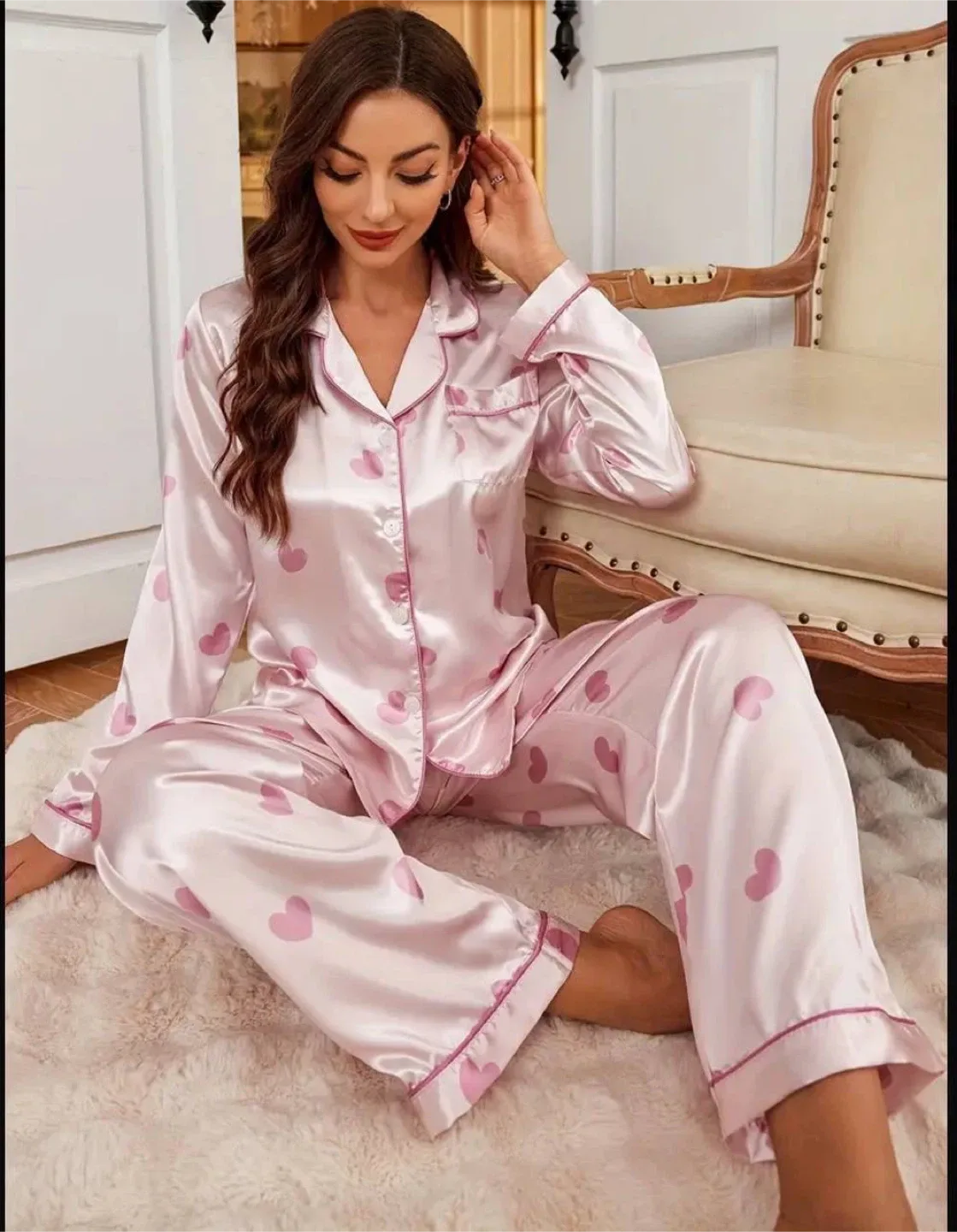 Women's Pink Heart Print Satin Pajama Set, size M thumbnail