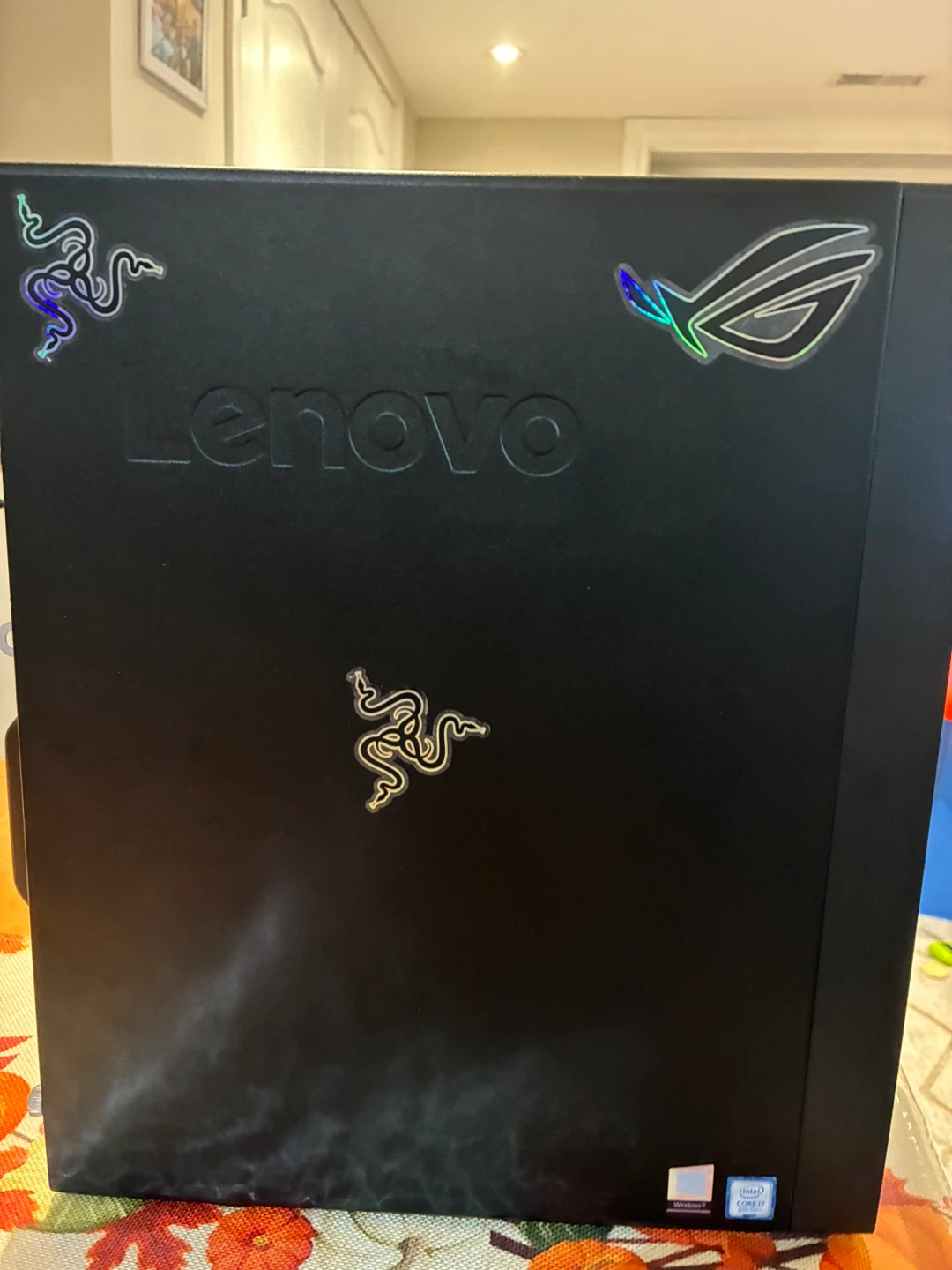 Lenovo ThinkStation P330 Desktop PC - photo 3