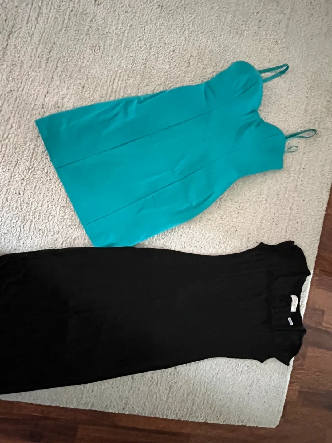 Assorted Women's Clothing image indicator(3)