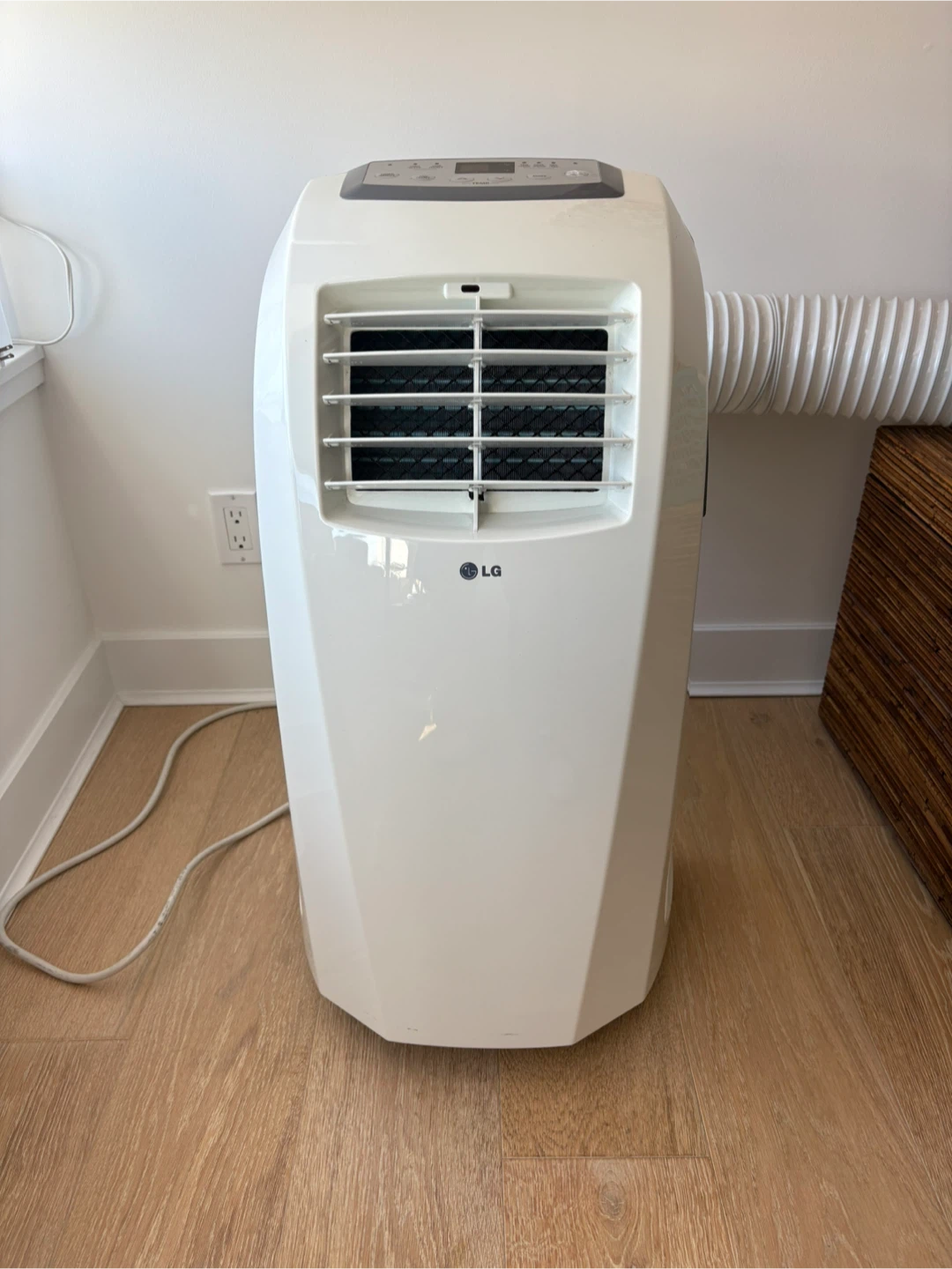 LG Portable Air Conditioner