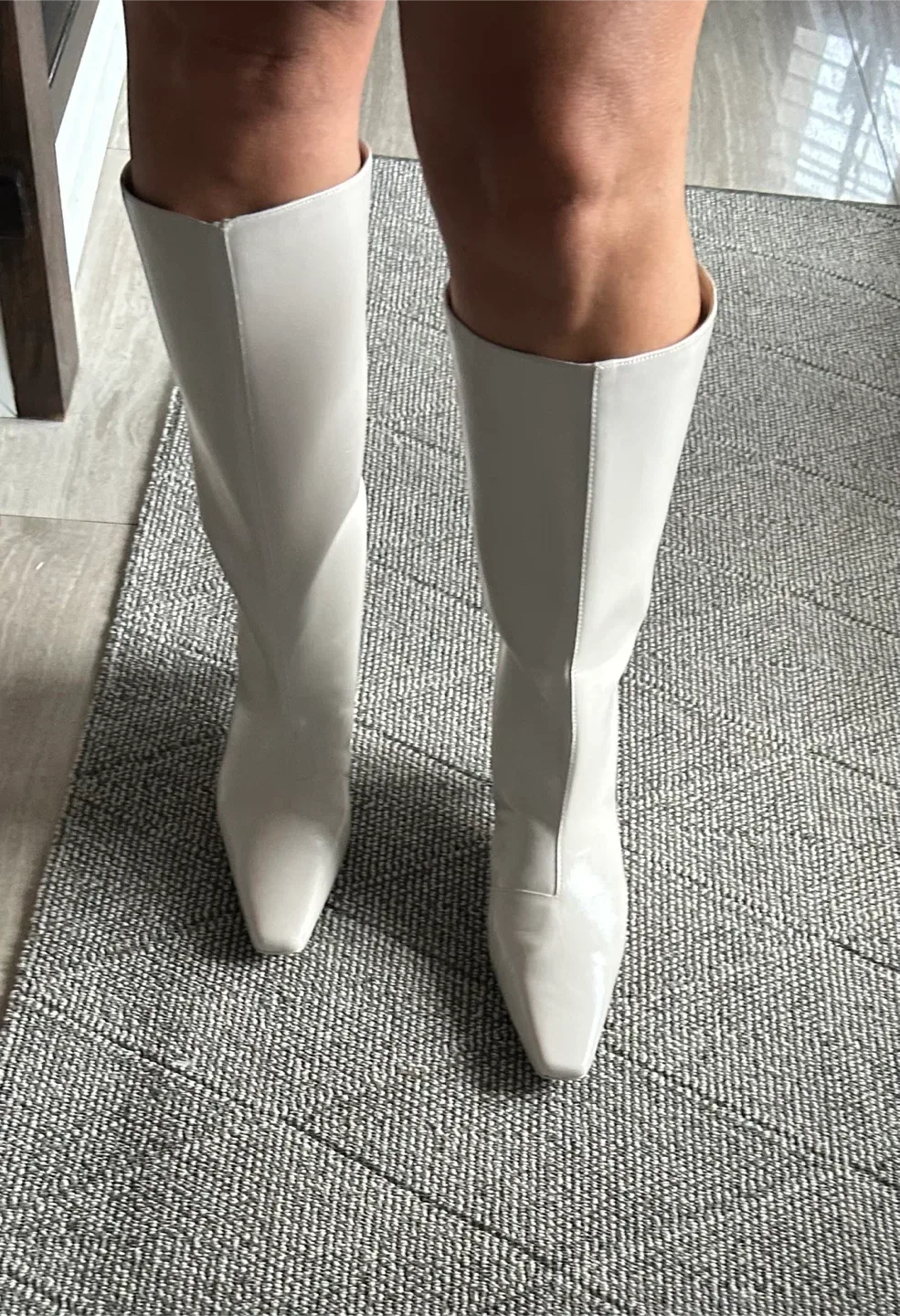 Oat+Fort brand new Off-White Knee-High Heel Boots image indicator(2)