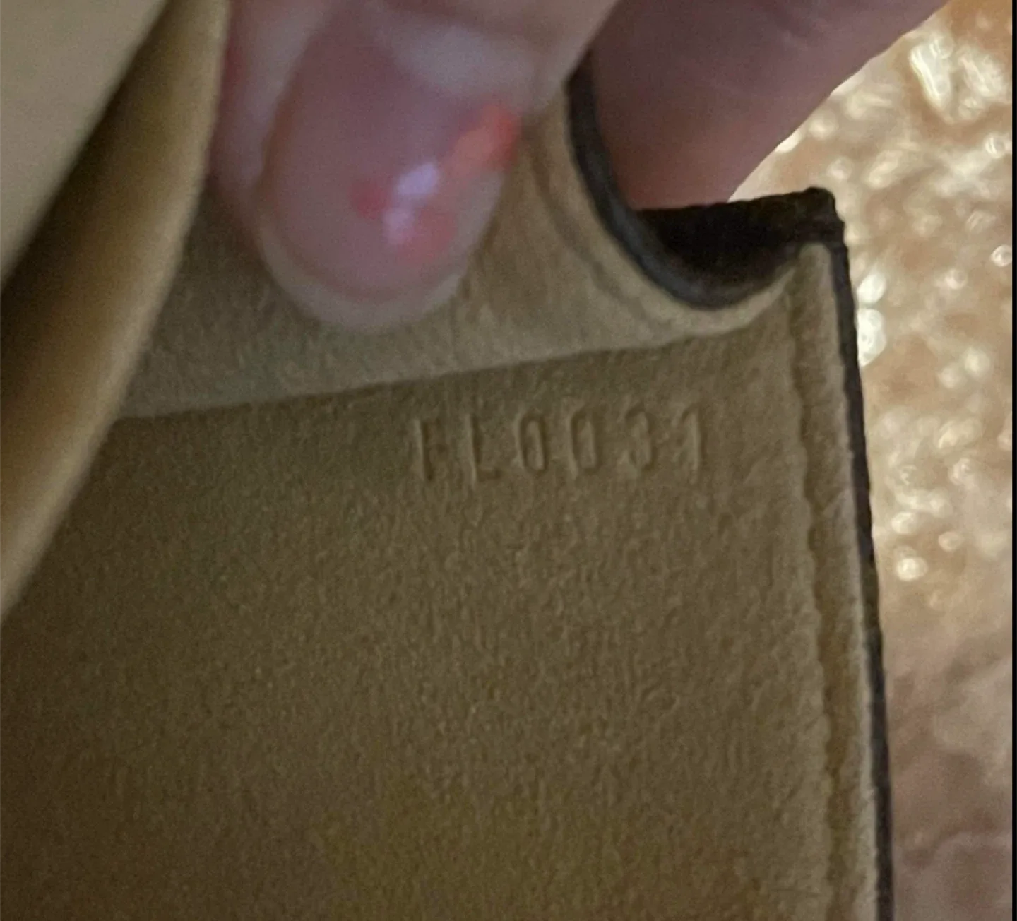 (PRICE IS FIRMED) 💯% Authentic Mono Twin Gm Pochette image indicator(9)