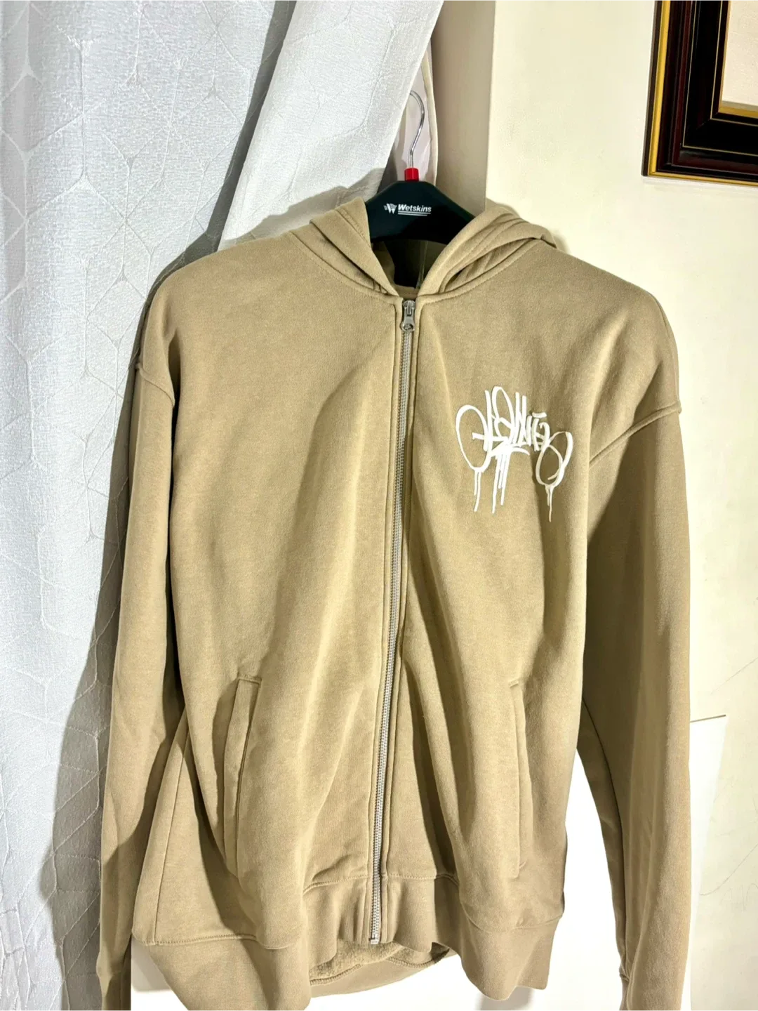 H&M Brooklyn Hoodie - Beige image indicator(2)
