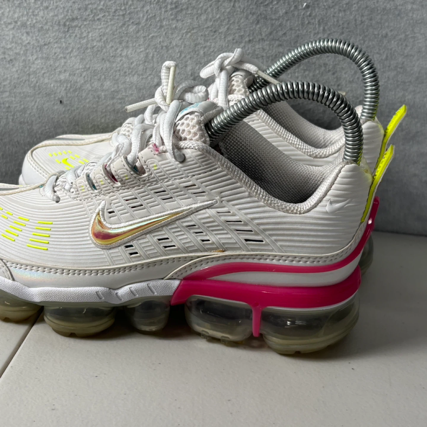 Nike Air Vapormax 360 Women’s Running Shoes  Fire-Pink SZ 6 - photo 5