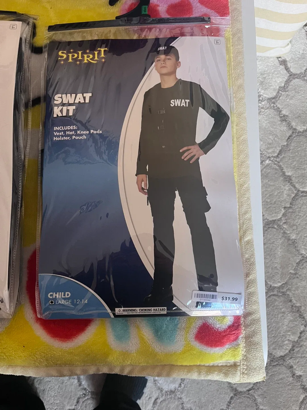 Spirit Halloween Costumes - Kids & Adult Sizes image indicator(4)