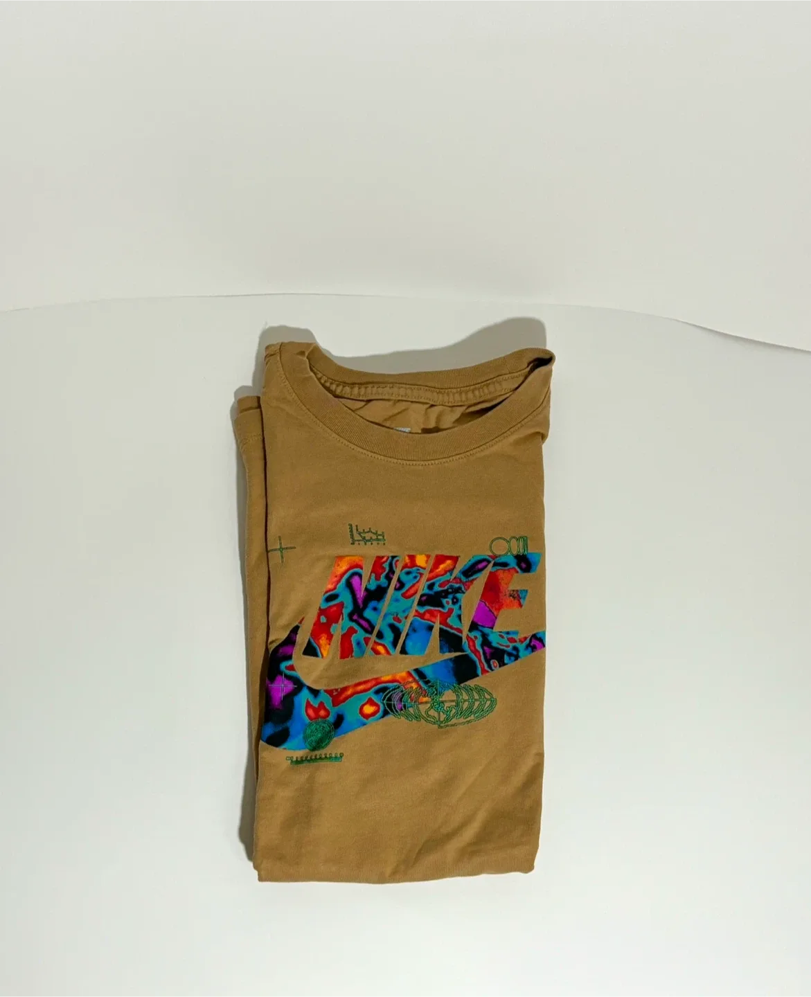 Nike World Wide T-Shirt, Brown thumbnail