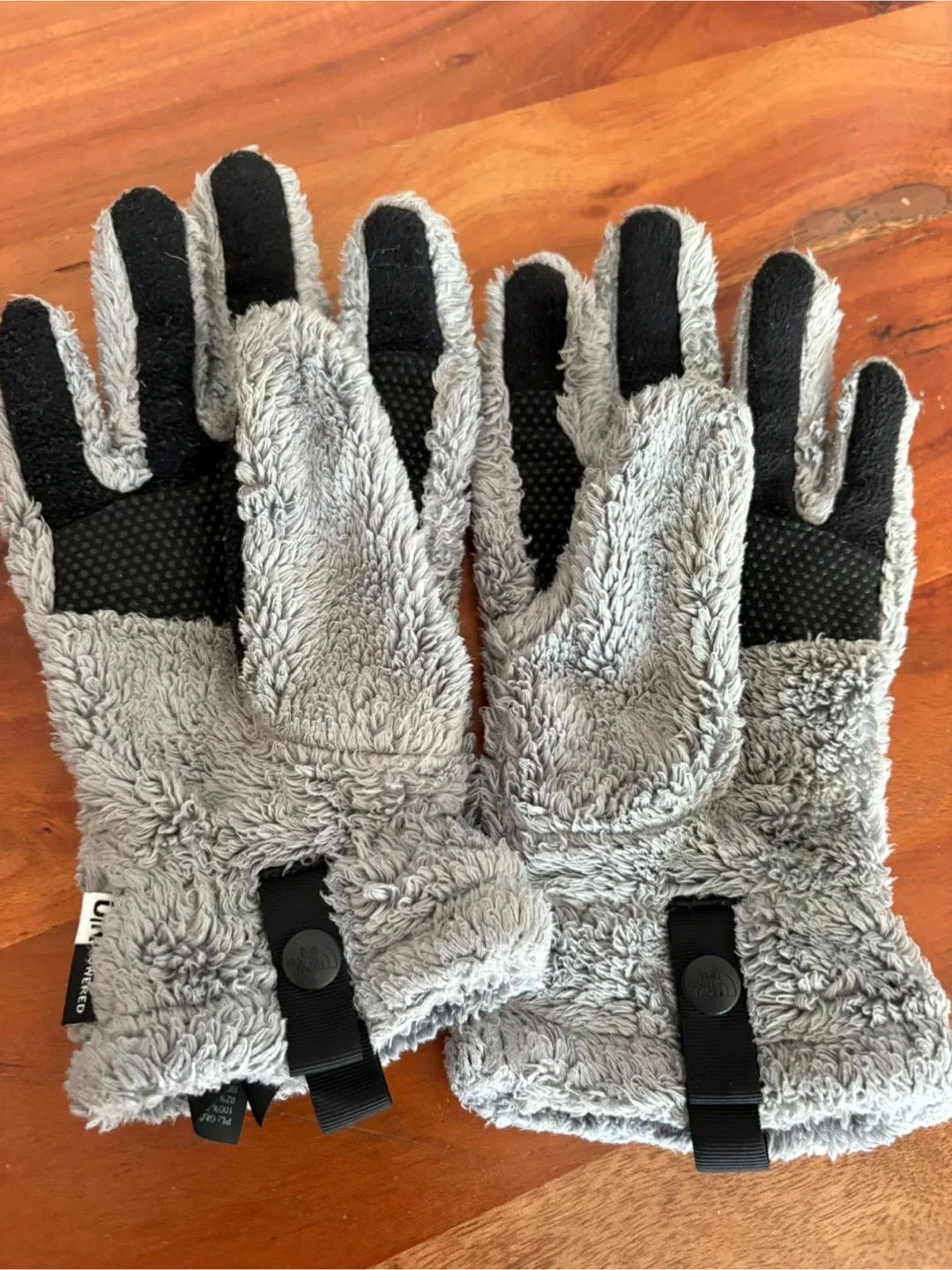 3 pairs of Gloves - Girls L/G image indicator(7)