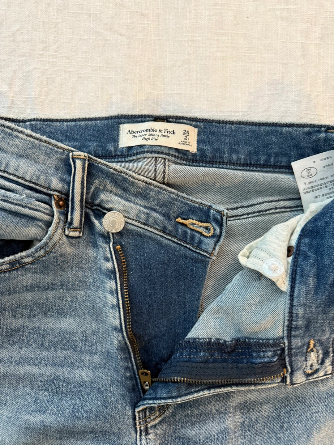 A&F High Rise Skinny Ankle Jeans - Size 26 - photo 2