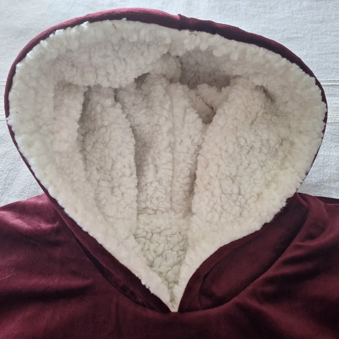 The Comfy Original Wearable Blanket - Burgundy image indicator(5)