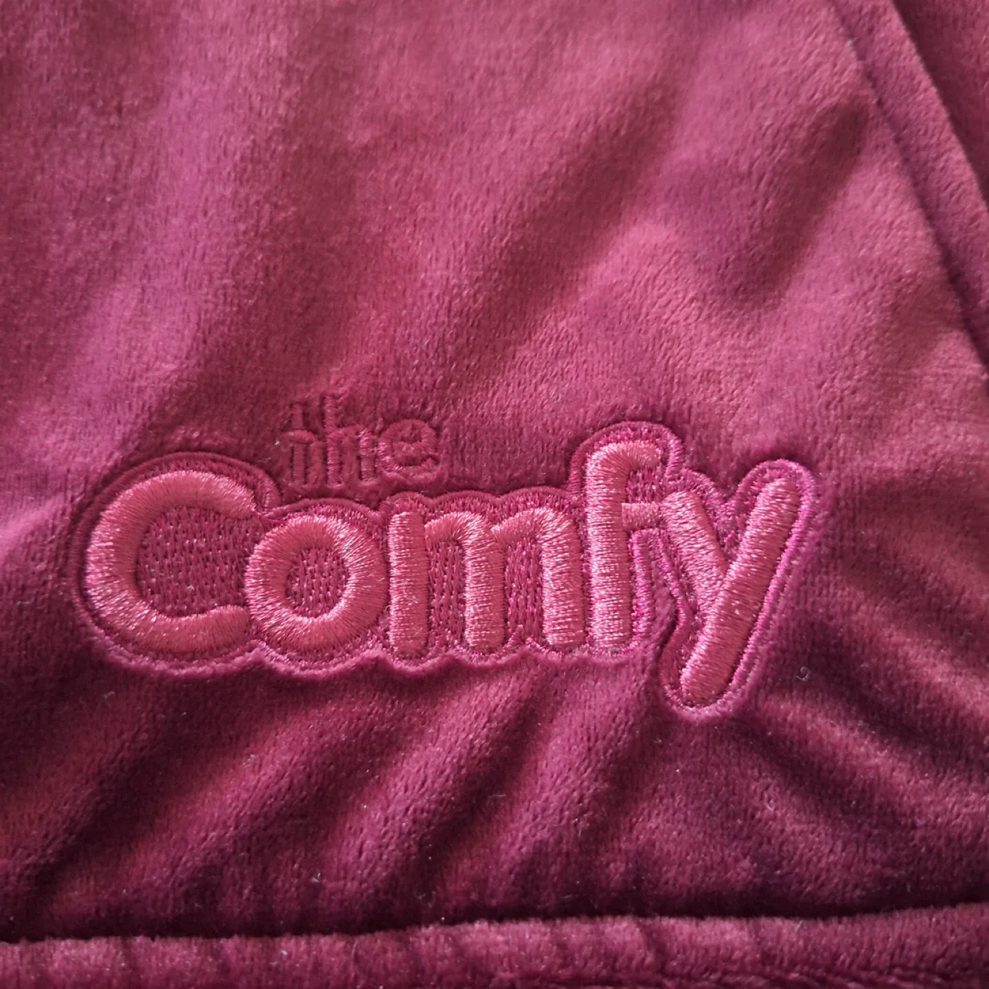The Comfy Original Wearable Blanket - Burgundy image indicator(4)