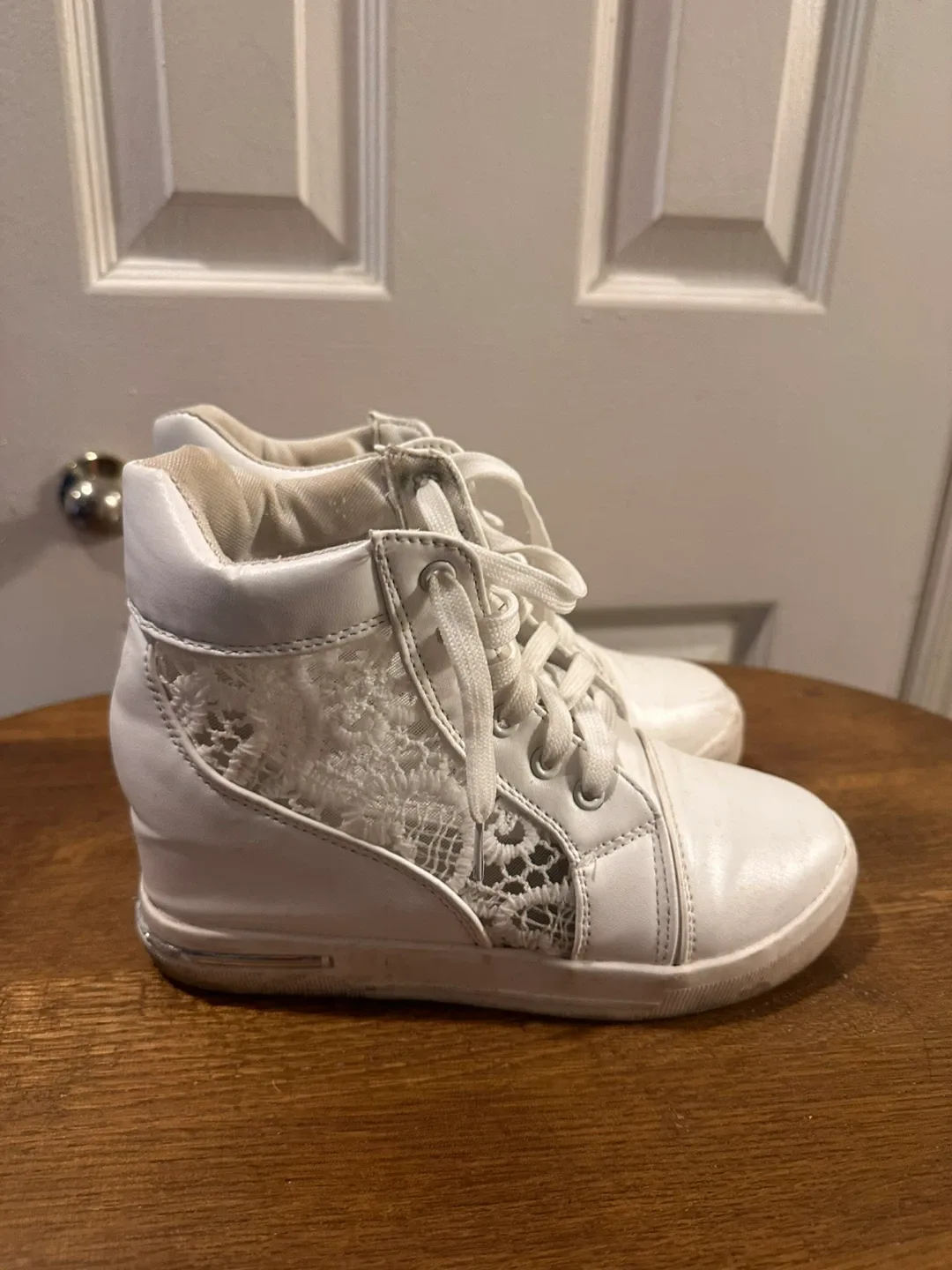 White Wedge Heel Sneakers image indicator(3)