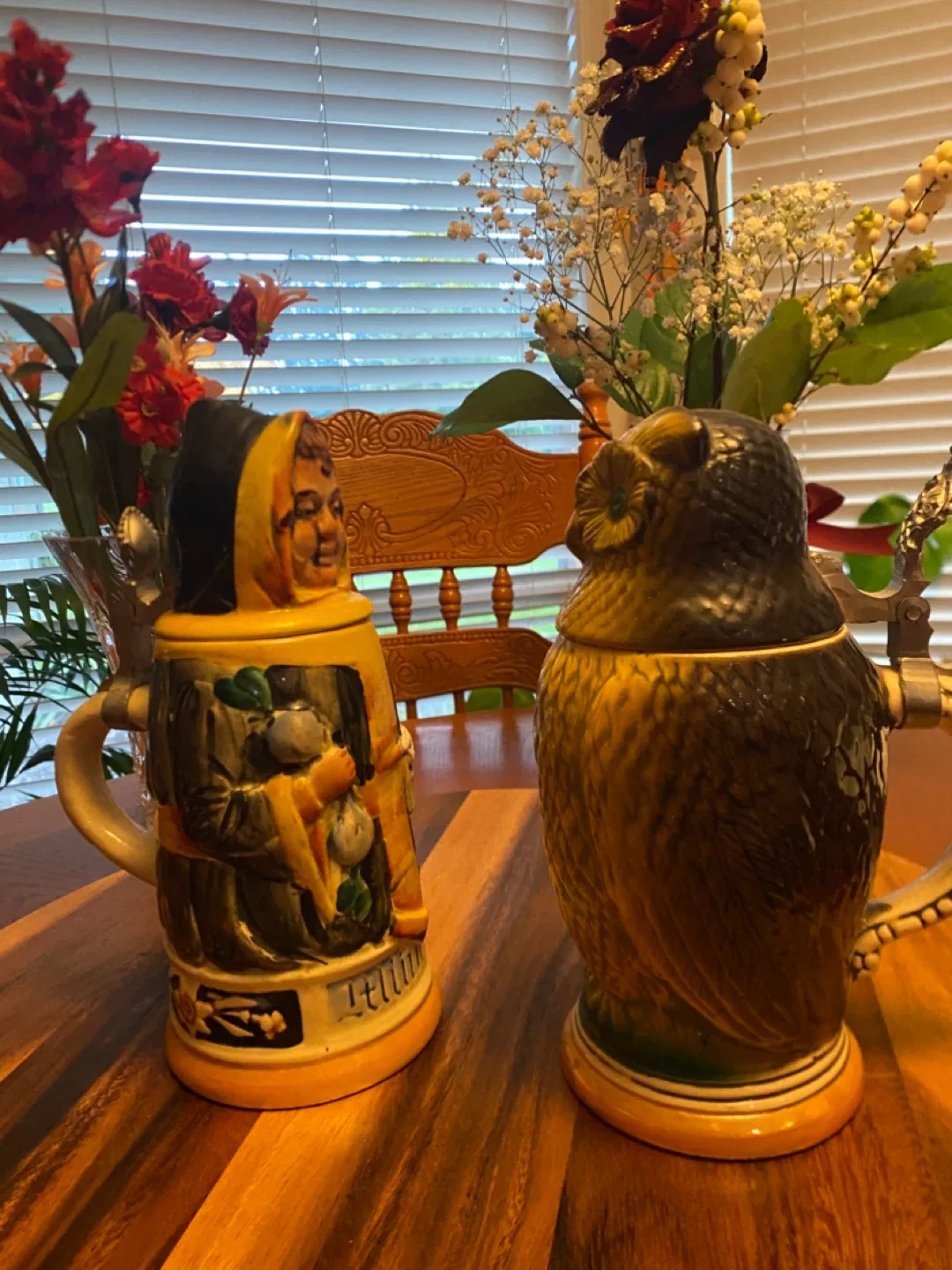 Very Rare Vintage German Beer Steins image indicator(2)