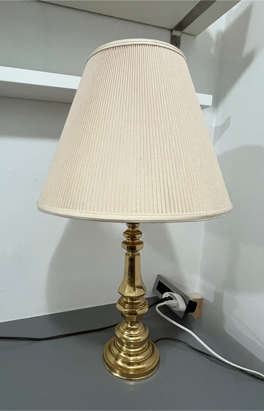 Vintage Brass Table Lamp - Made in Canada image indicator(4)