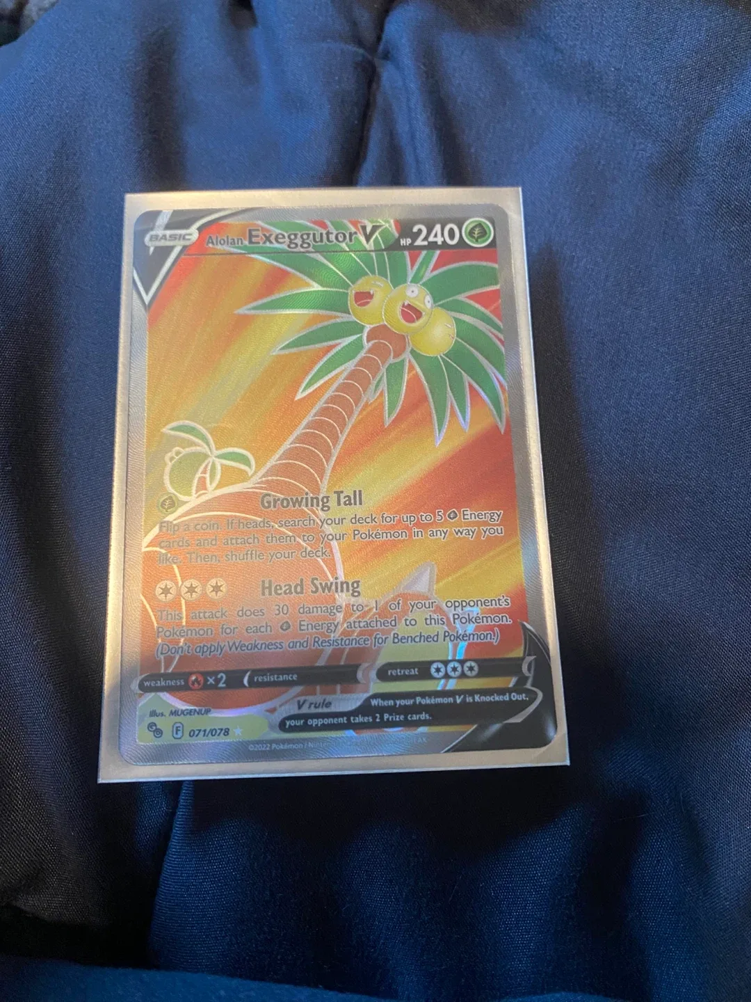 Alolan Exeggutor V full art Pokemon Card image indicator(2)