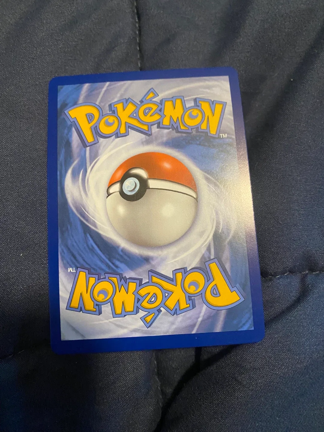 Alolan Exeggutor V full art Pokemon Card image indicator(3)