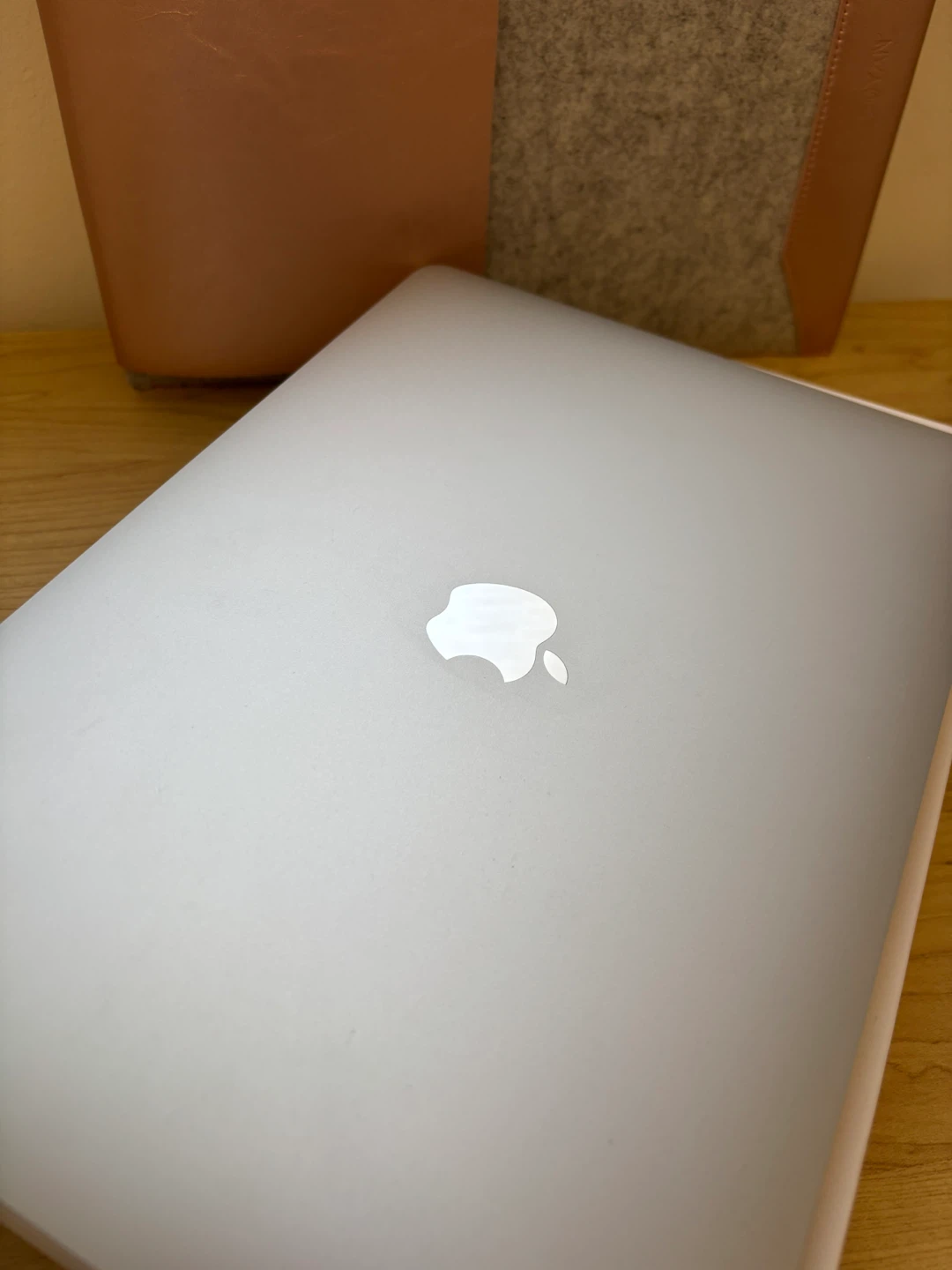 MacBook Air 13-inch Silver