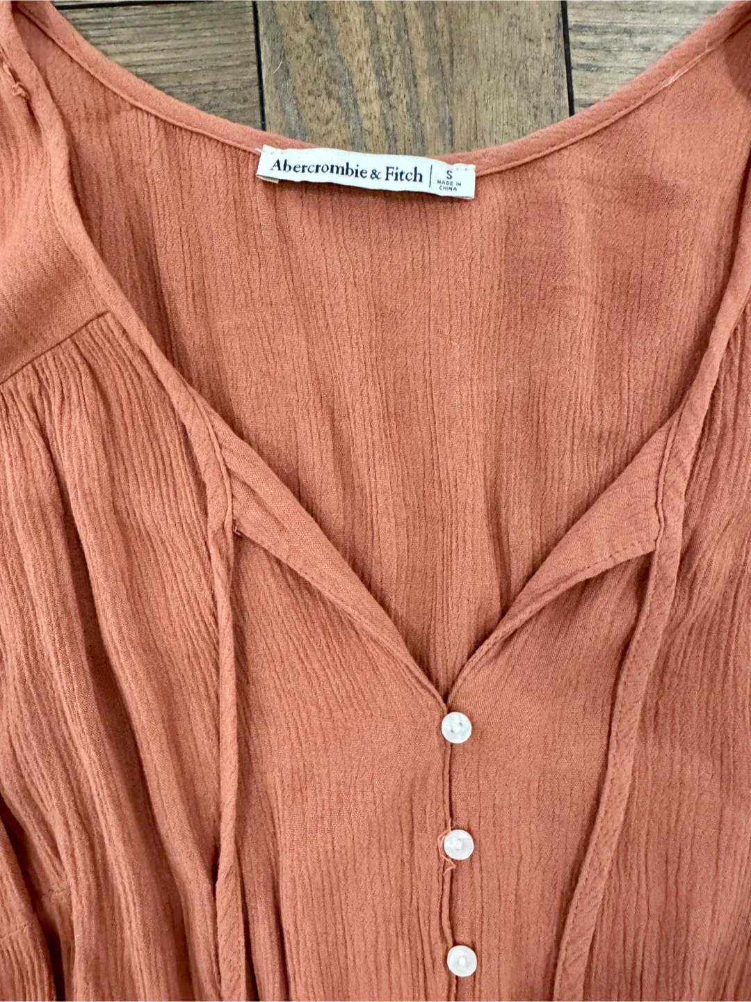 Abercrombie & Fitch Blouse - Size S image indicator(2)