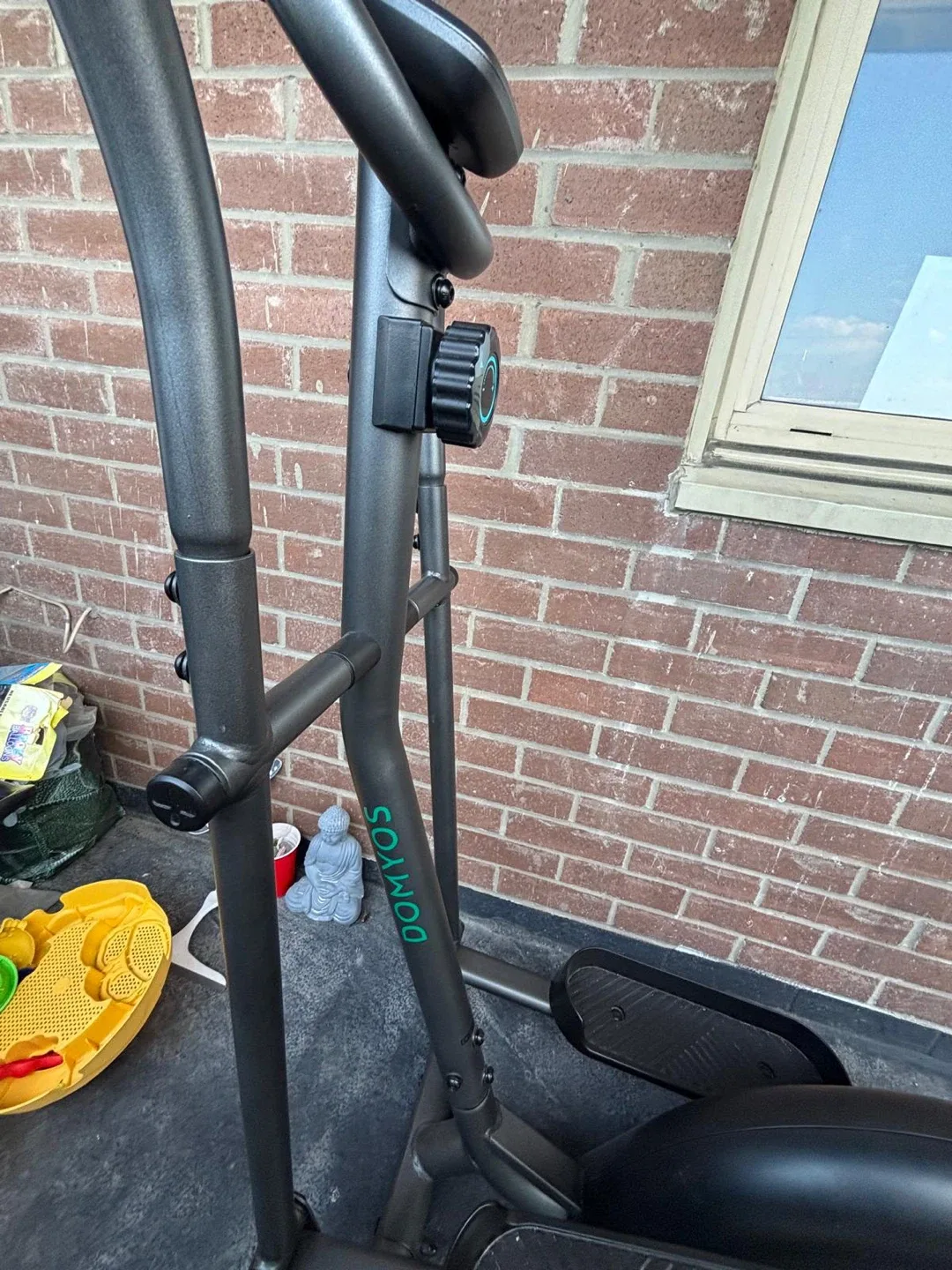 Domyos 100 Elliptical Trainer -Must go before nov 1st image indicator(5)