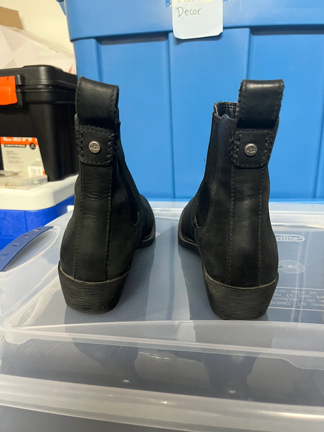 UGG Black Leather Chelsea Boots - photo 3
