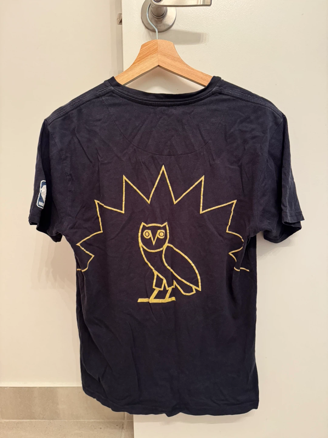 Mitchell & Ness Raptors x OVO T-Shirt - Size Small - photo 2