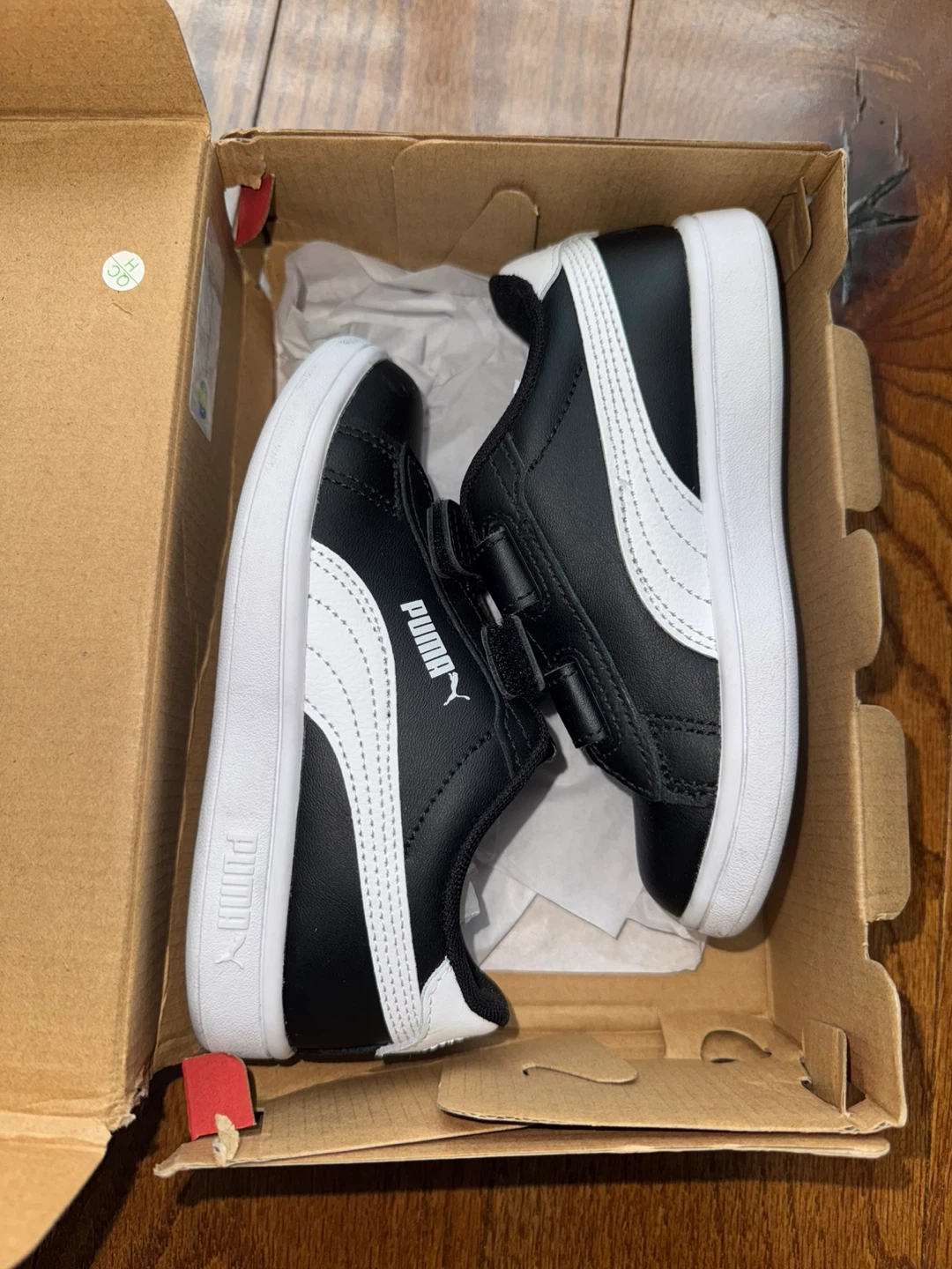 Puma Black/White Velcro Sneakers (Kids) 11c - photo 5