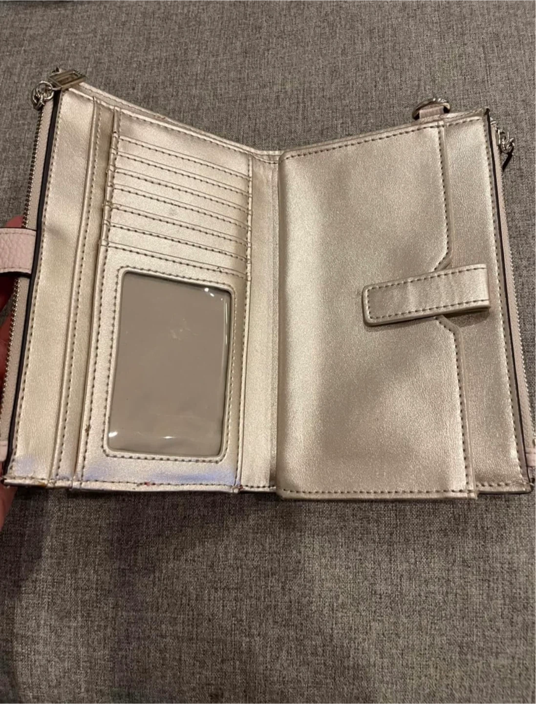 Guess Leather Wallet $10 - photo 5