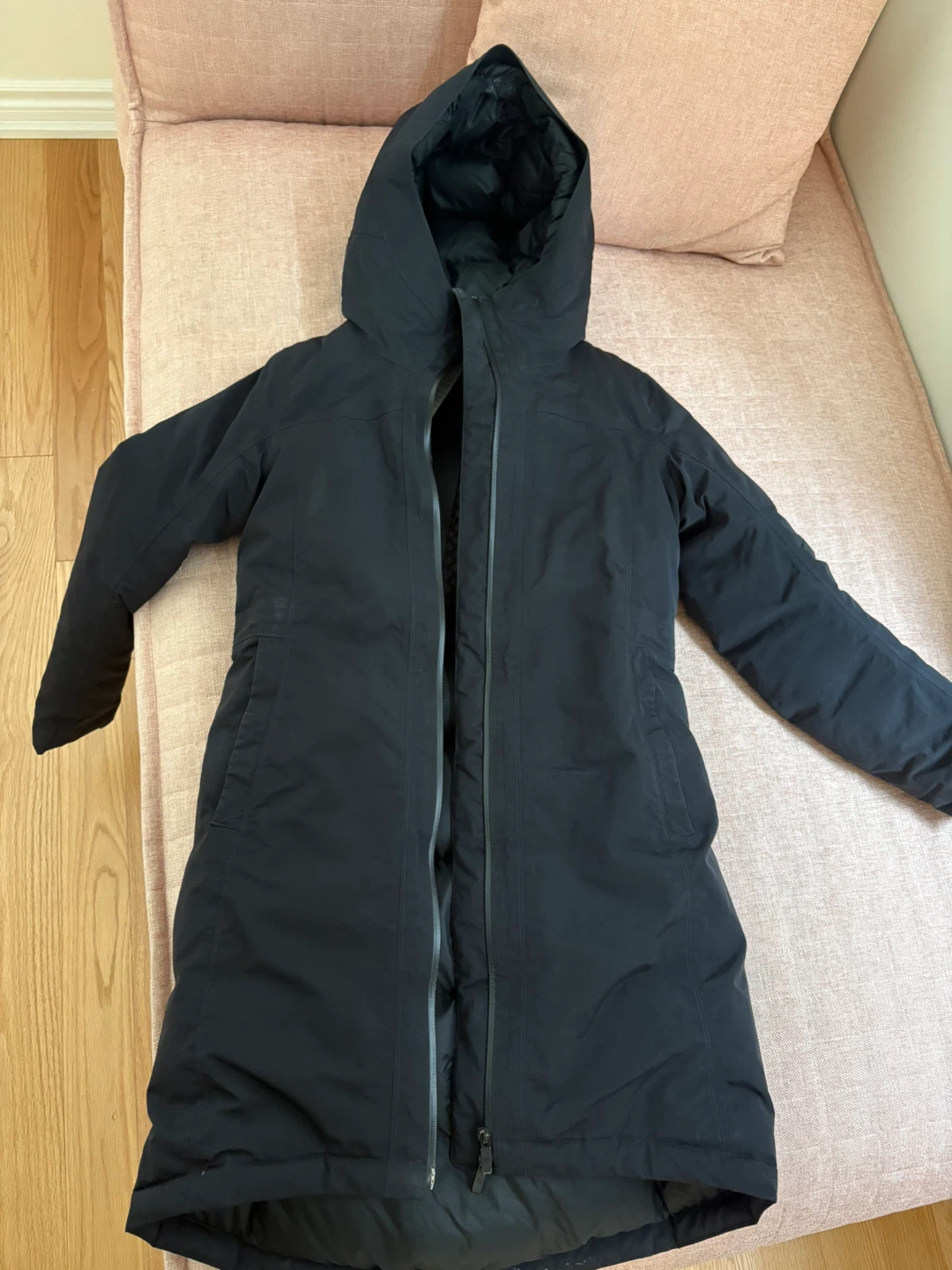 Lululemon Winter Warrior Long Parka - Size 4 - photo 2