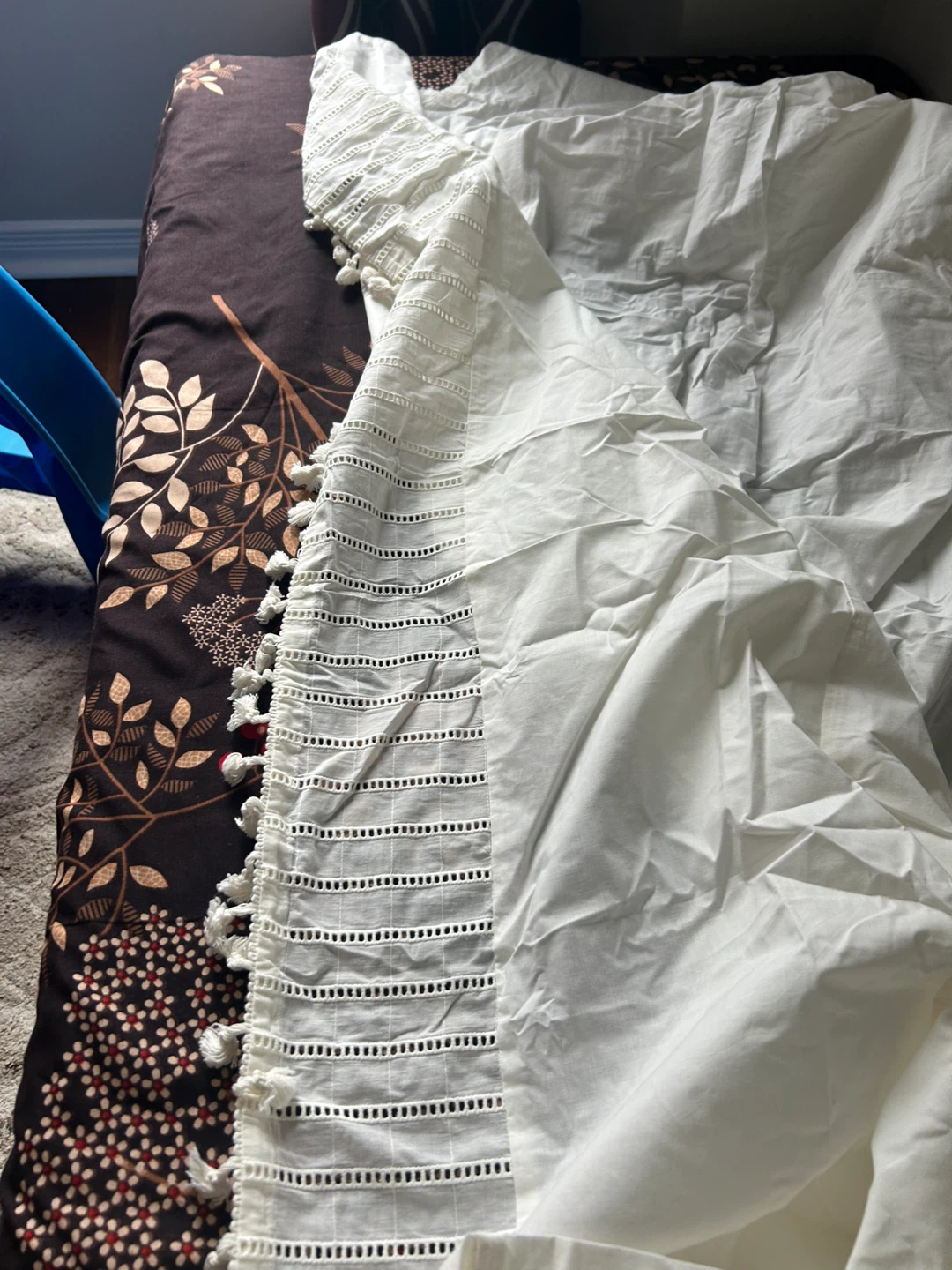 White Crib Bed Skirt - photo 4