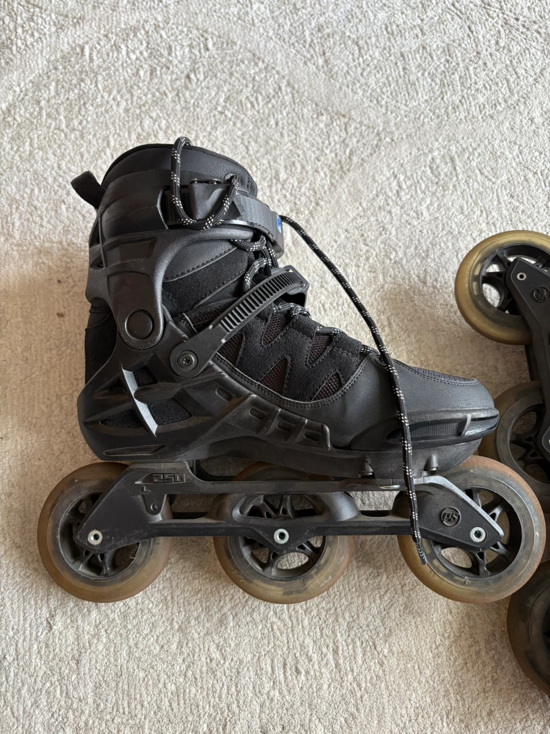 Powerslide Inline Skates - Size 9 US - photo 3