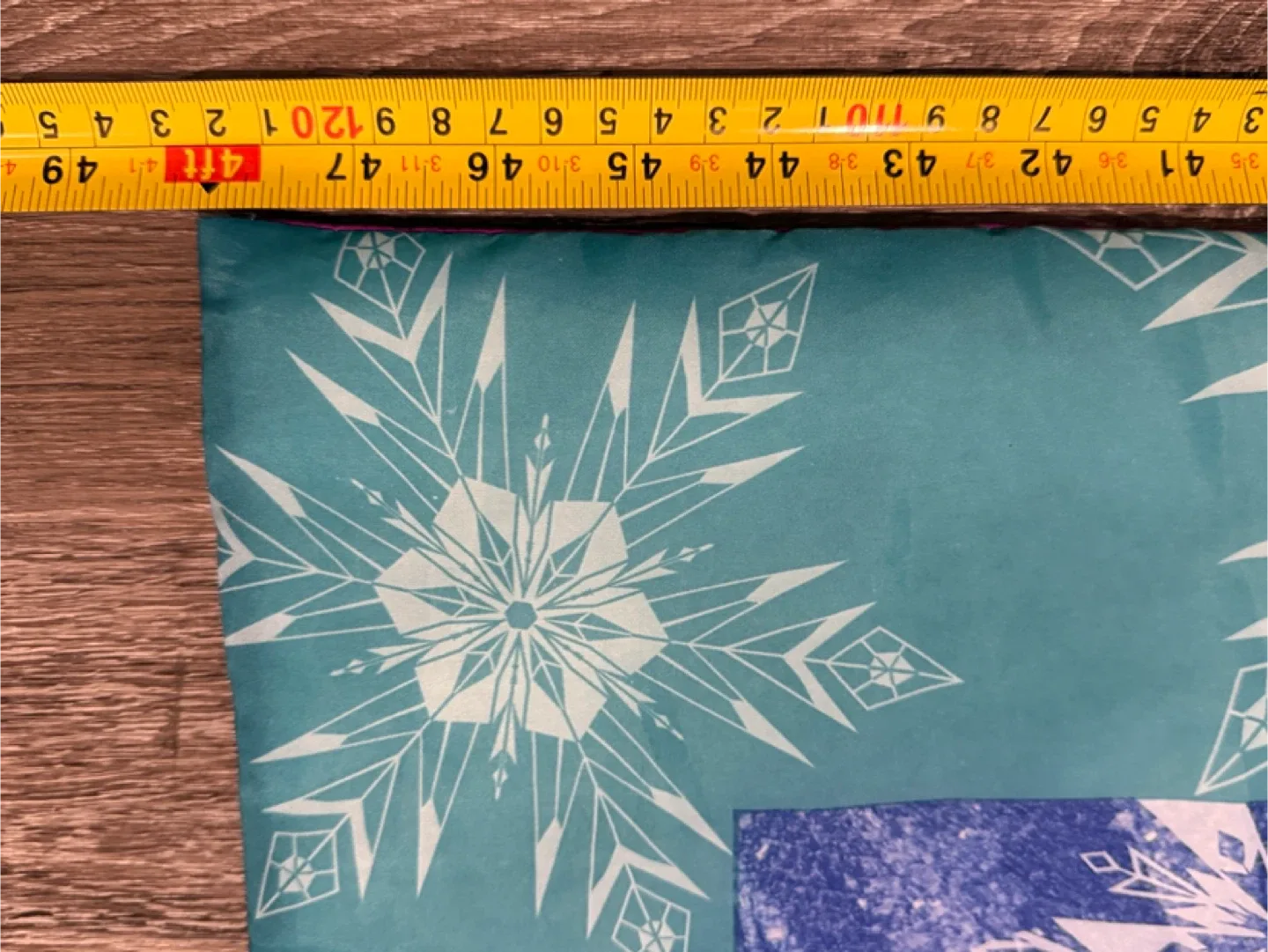 Disney Frozen Kids Quilted Throw 48 x 58 inches image indicator(3)