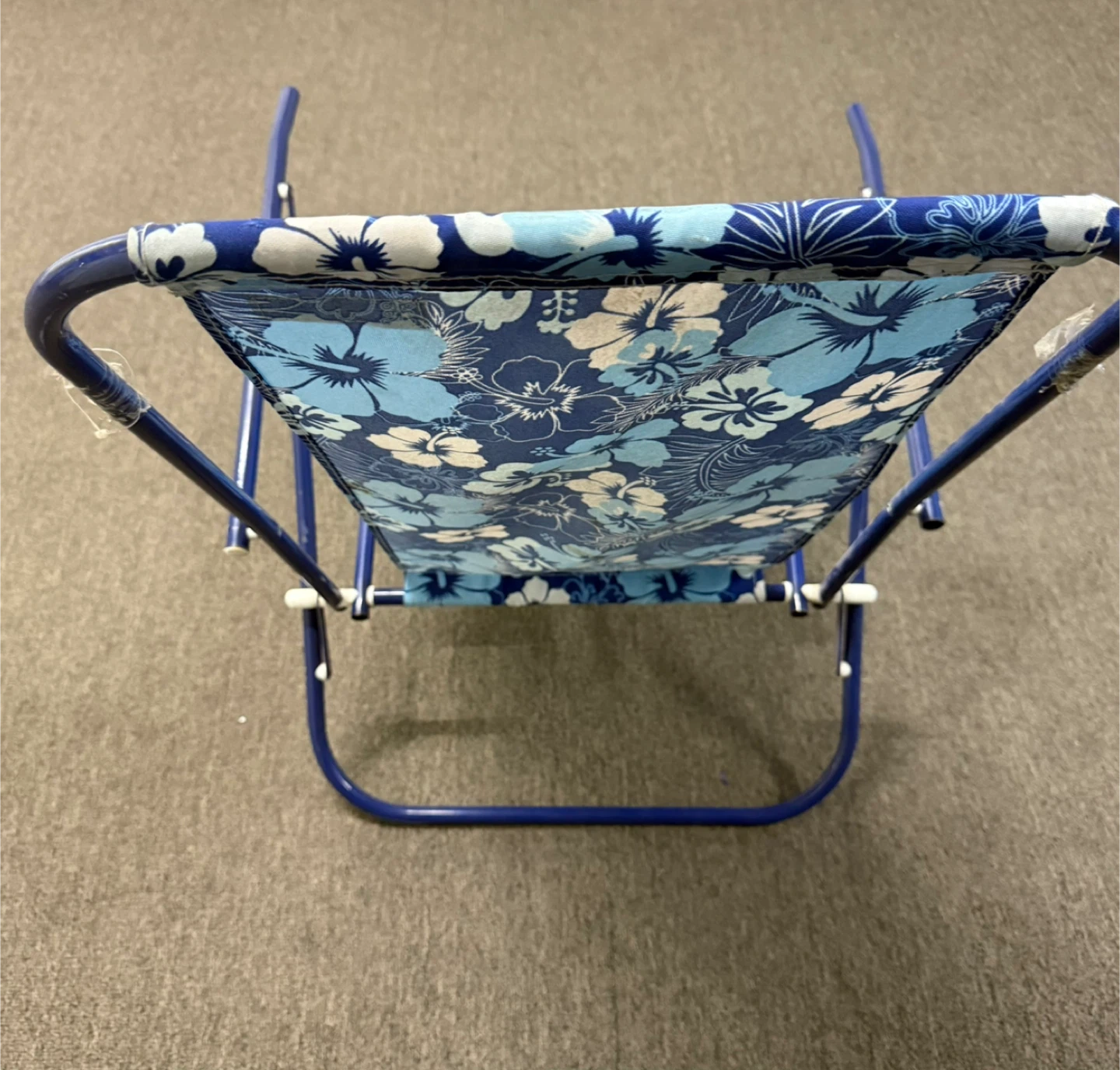 COPA Blue Hibiscus Folding Beach Chair - photo 4
