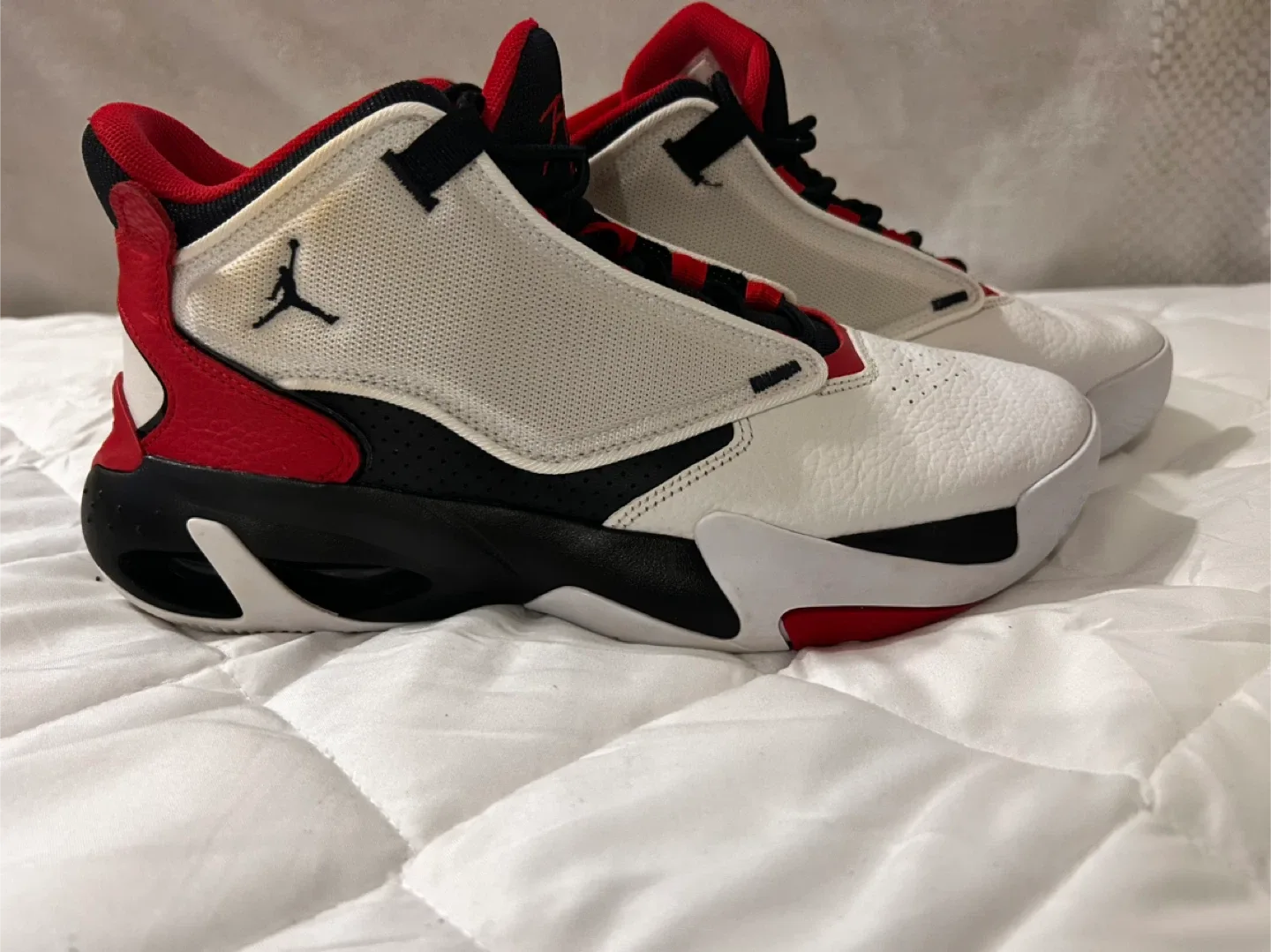 Jordan Flight Club '91 Red/White Sneakers image indicator(3)