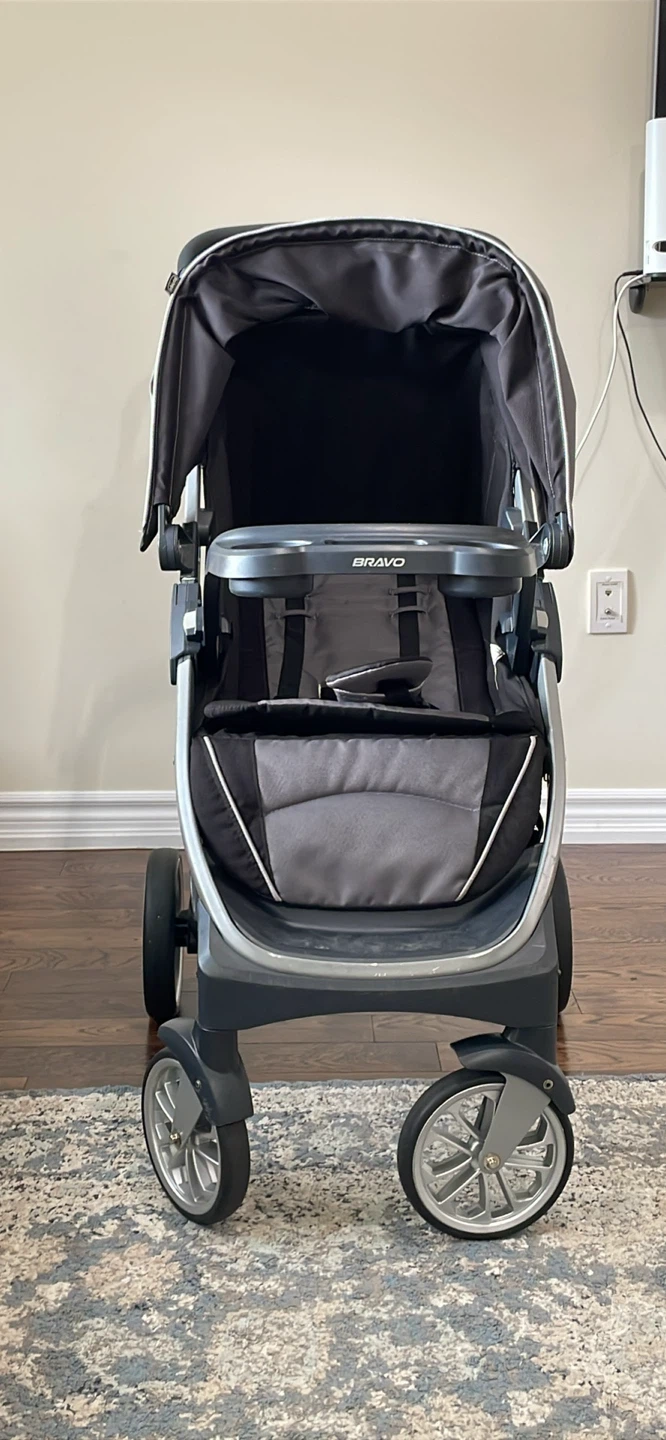 Chicco Bravo Stroller - Grey & Black like new