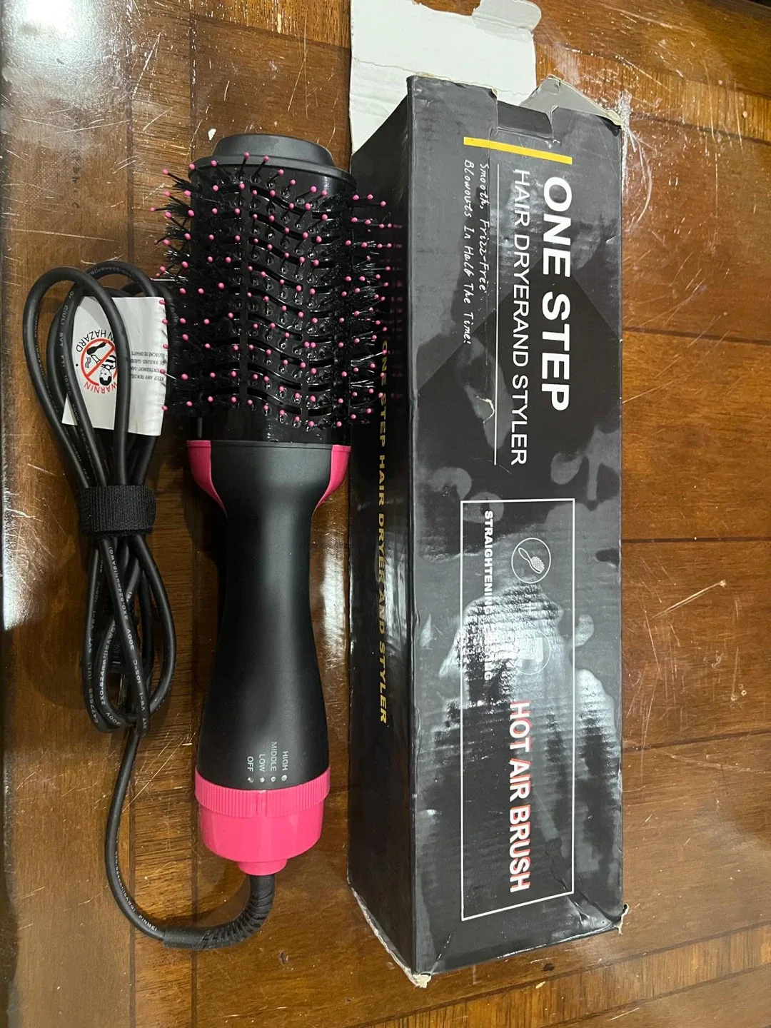One Step Hair Dryer & Volumizer Hot Air Brush image indicator(3)