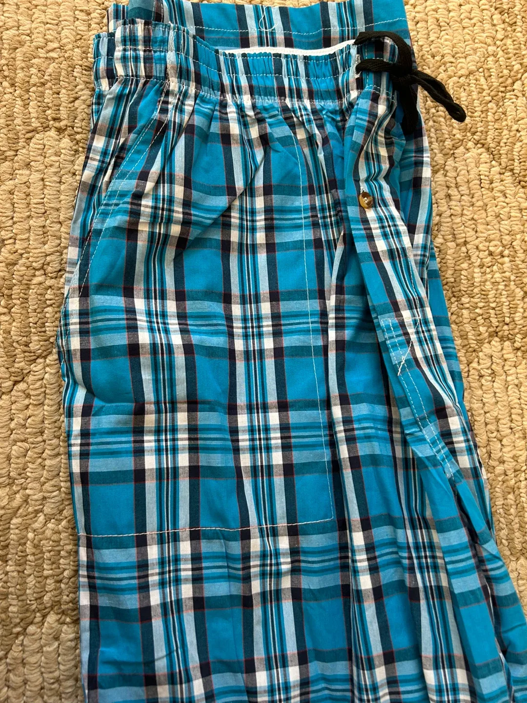 🩳 Men’s Plaid Lounge Pants | Comfy & Stylish! image indicator(2)