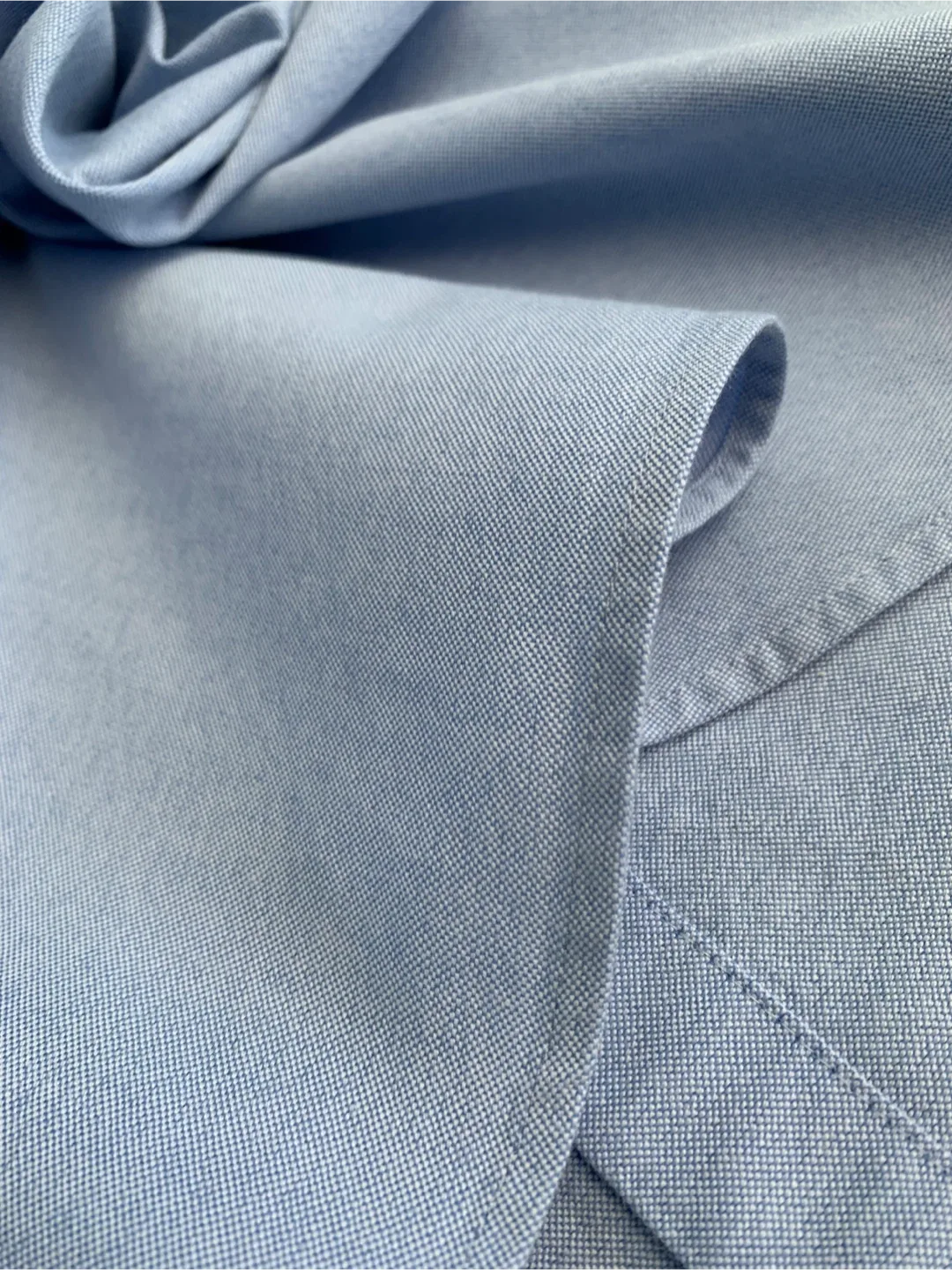 H&M Oxford 100%Cotton Men’s Shirt - Size M image indicator(7)