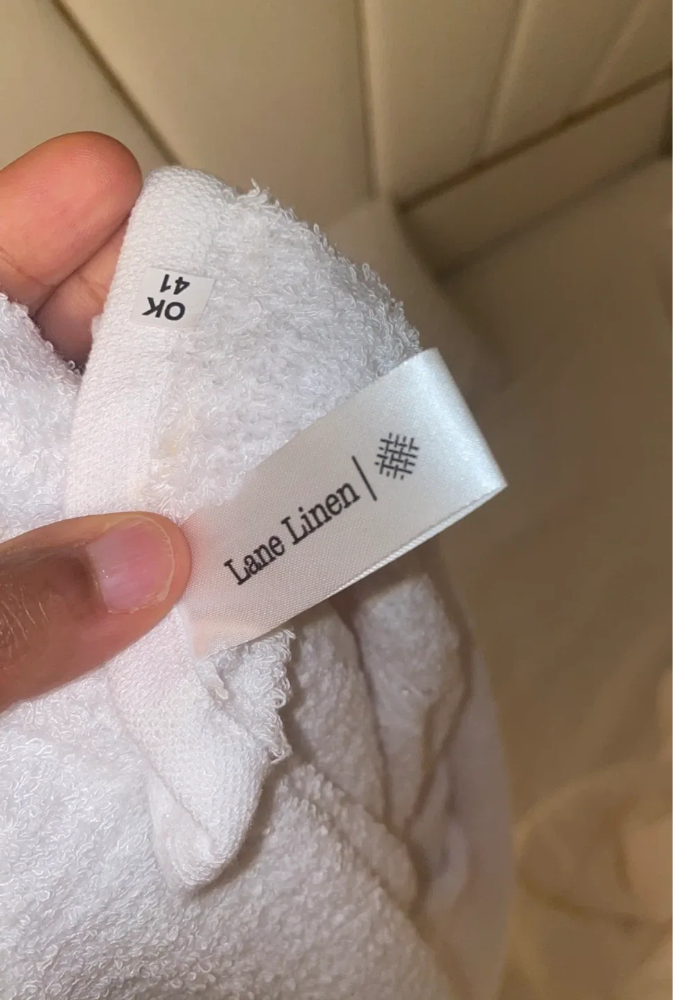 Lane Linen White Towel image indicator(4)