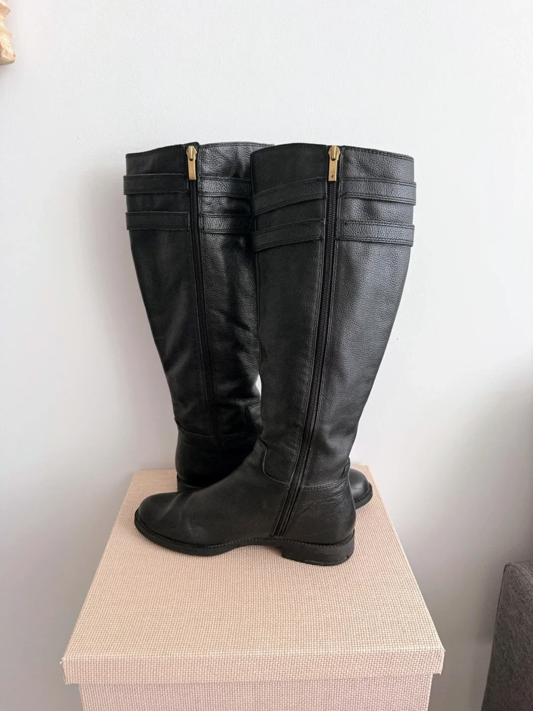 Franco Sarto Black Leather Riding Boots Size 7.5 image indicator(4)