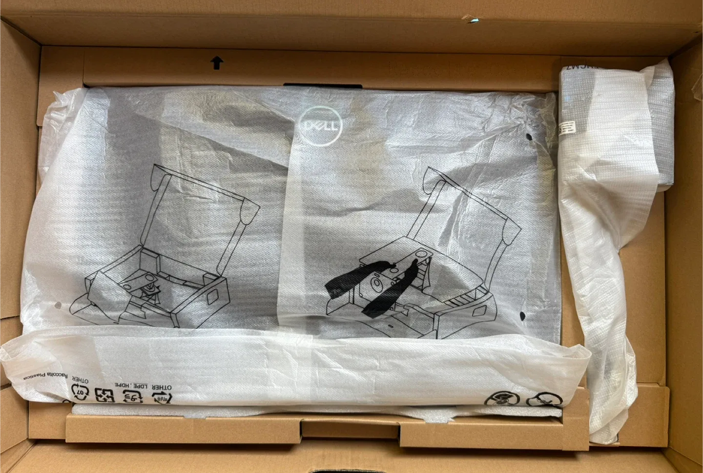 New Dell C2422HE 24” Monitor w/ Webcam, Speakers & USB-C image indicator(8)