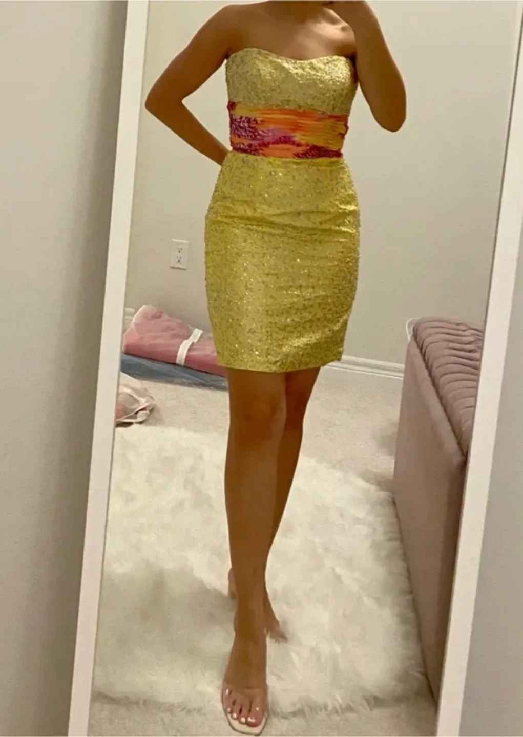 2 price European designer dress image indicator(4)