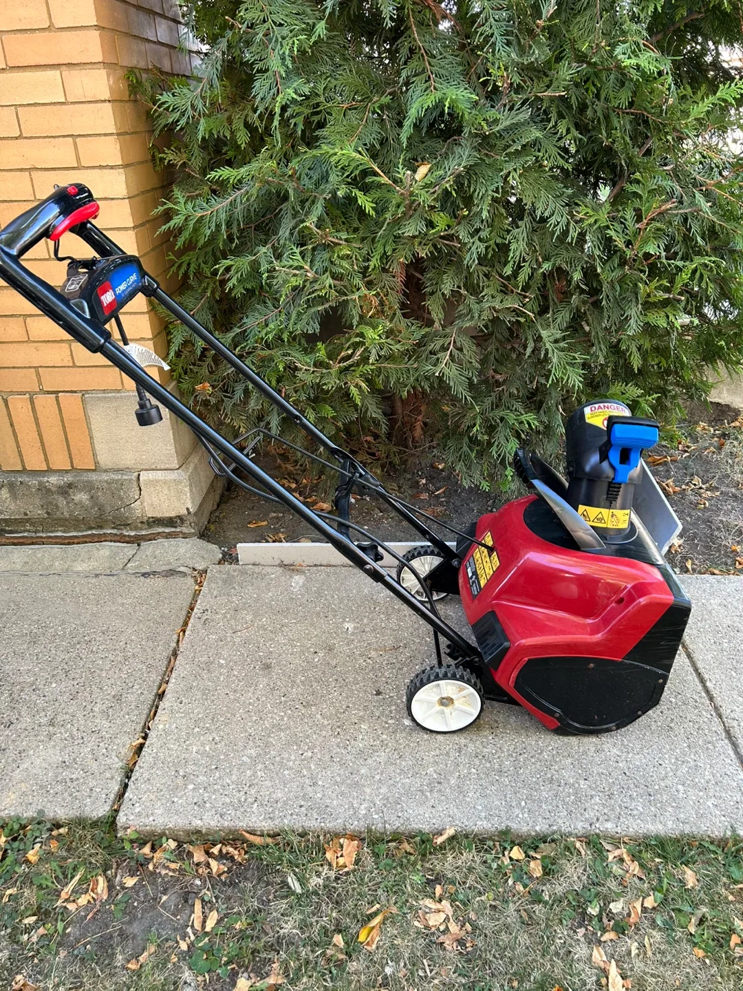 Toro Power Curve Snow Blower - 18" Clearing Width thumbnail