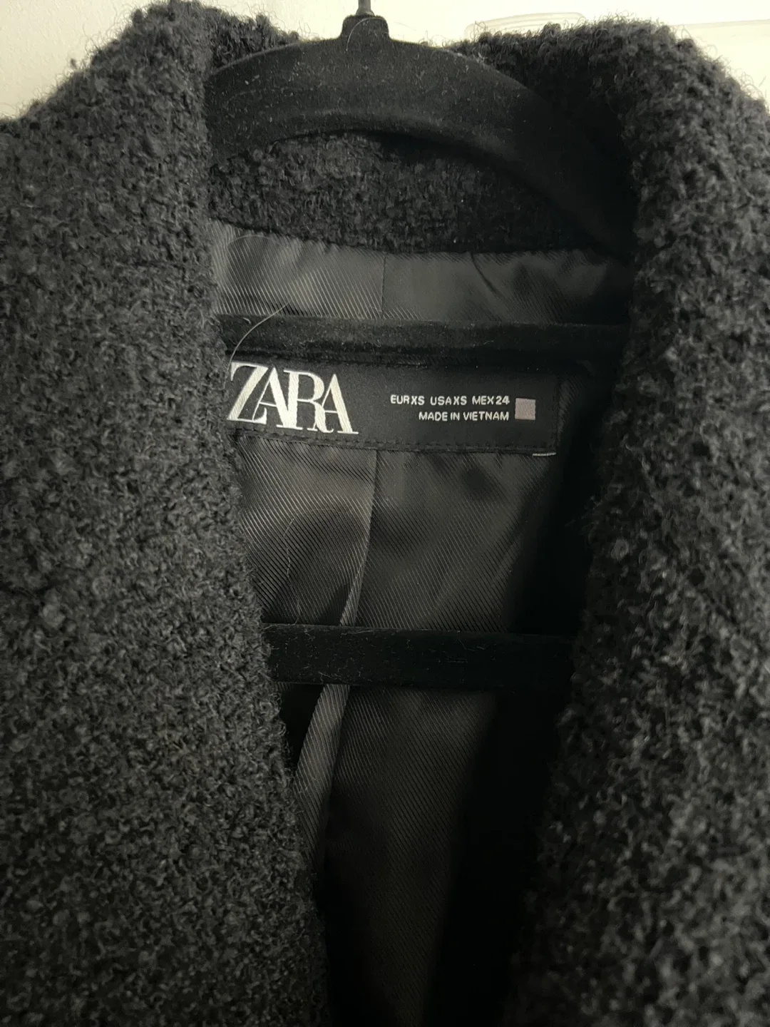 Zara Black Bouclé Coat Size XS image indicator(3)