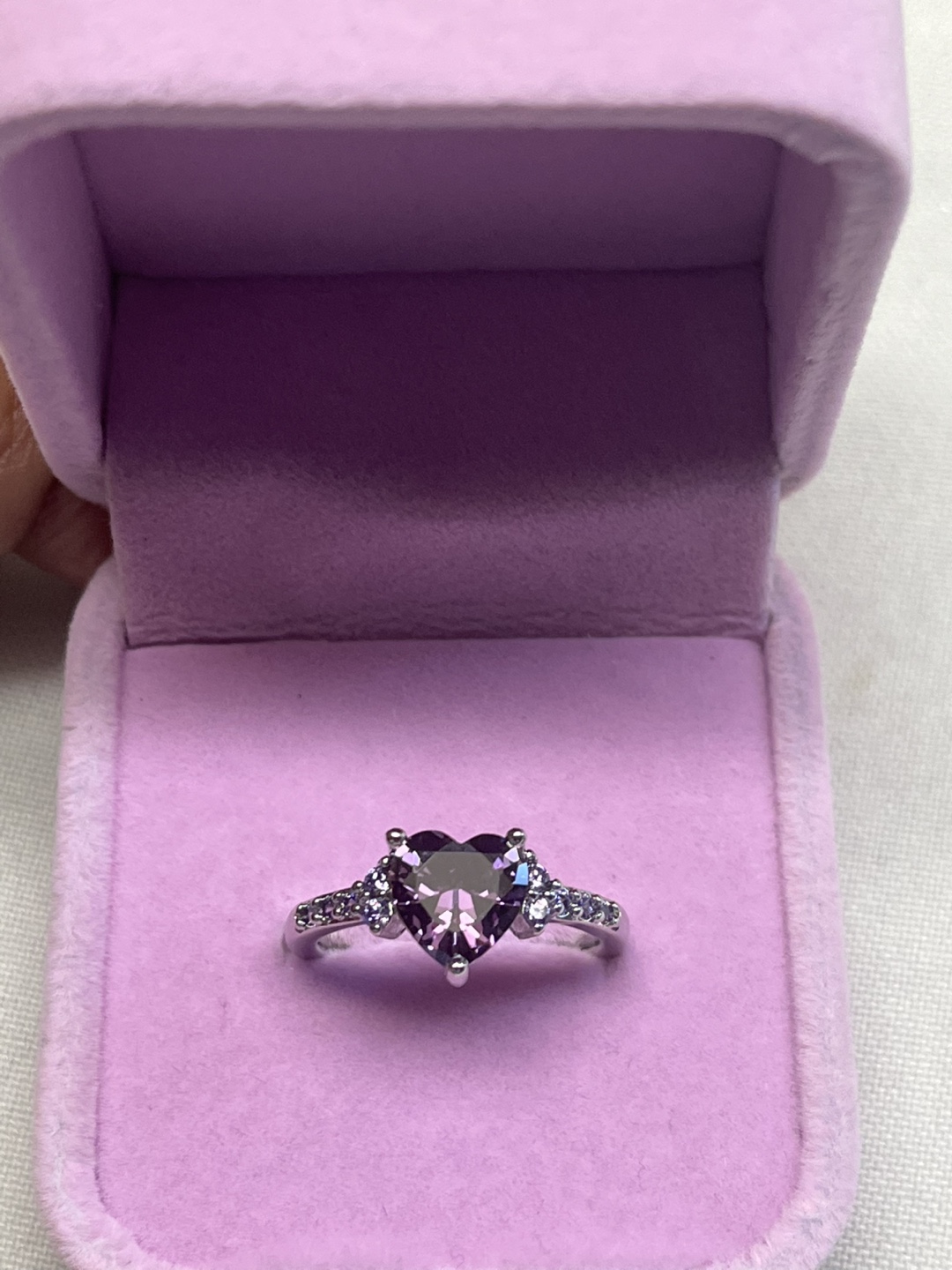 Beautiful heart shaped amethyst romantic silver ring - photo 3