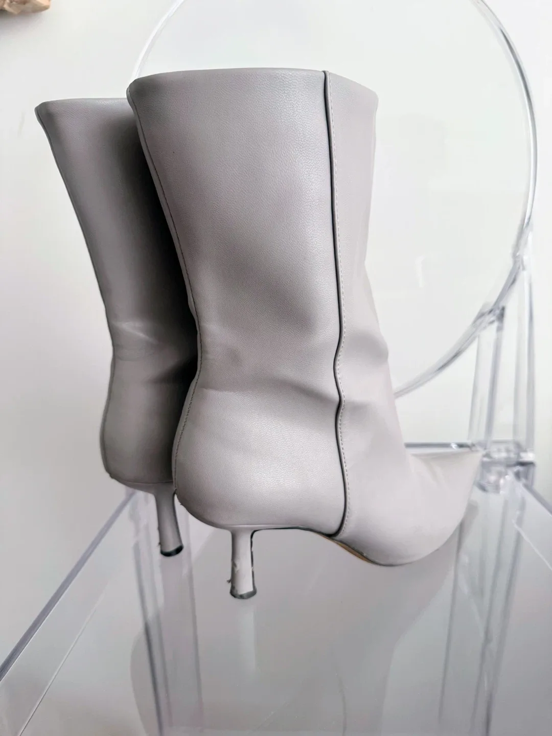 Zara Grey Leather Kitten Heel Boots Size 38 image indicator(3)