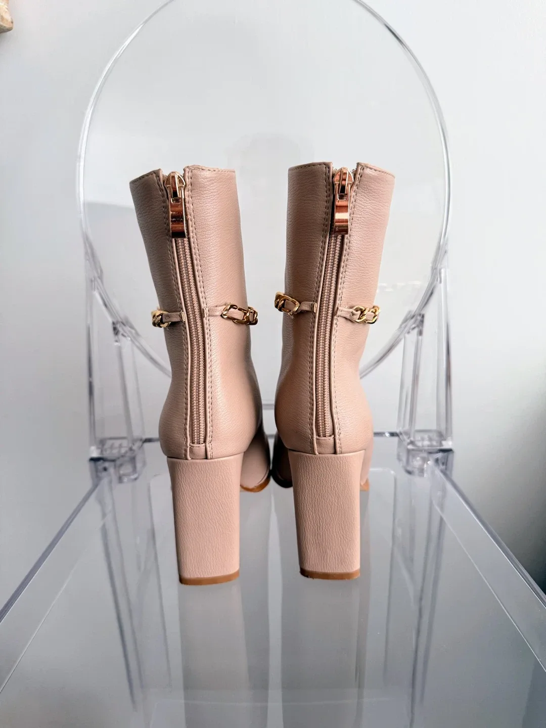 Beige Leather Boots Size 7 image indicator(5)