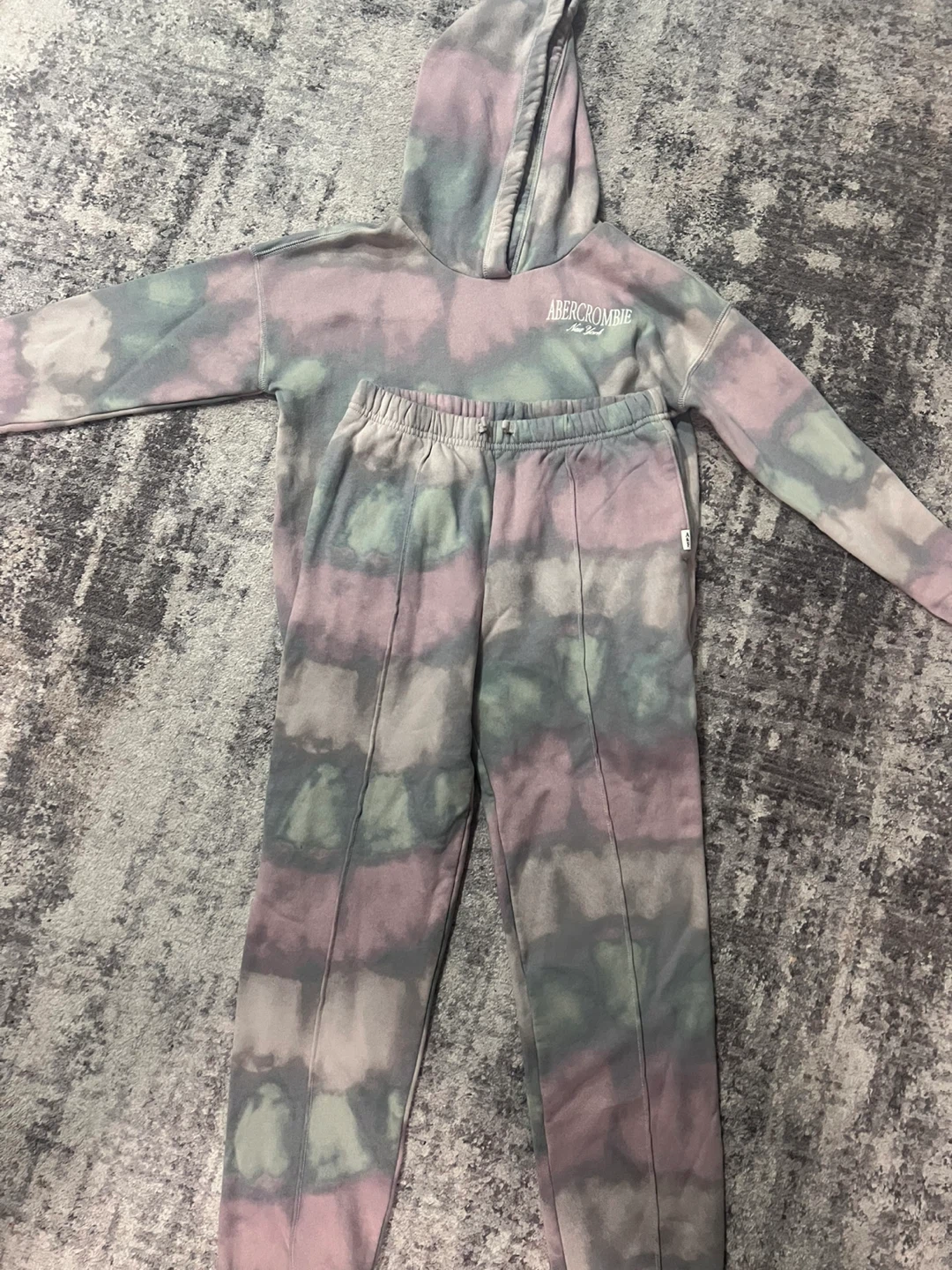 Abercrombie Tie-Dye Hoodie & Sweatpants Set