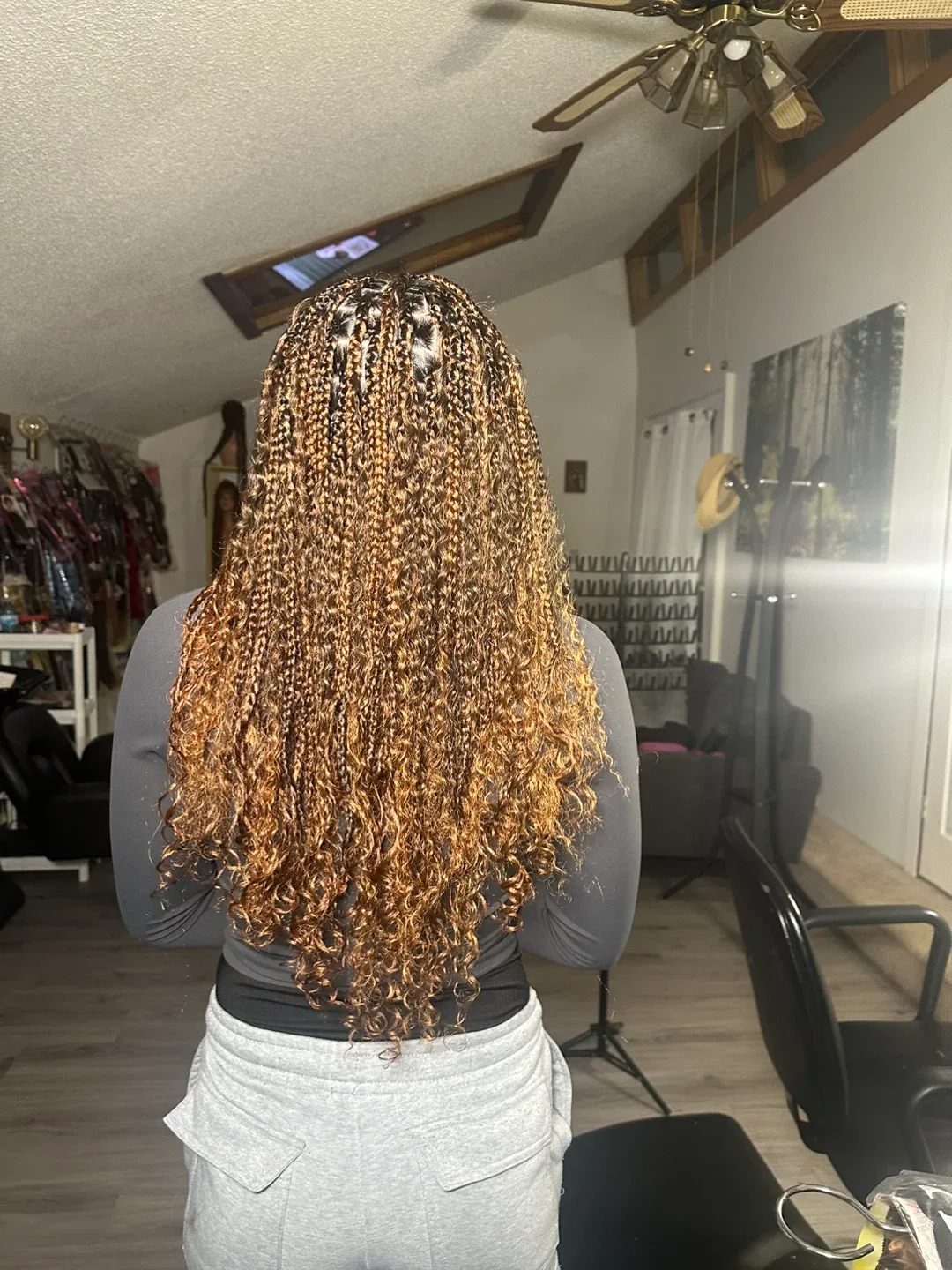 braids and weave install image indicator(4)