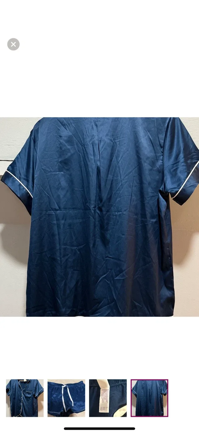 NWT Satin Pajama Set - Size L image indicator(4)